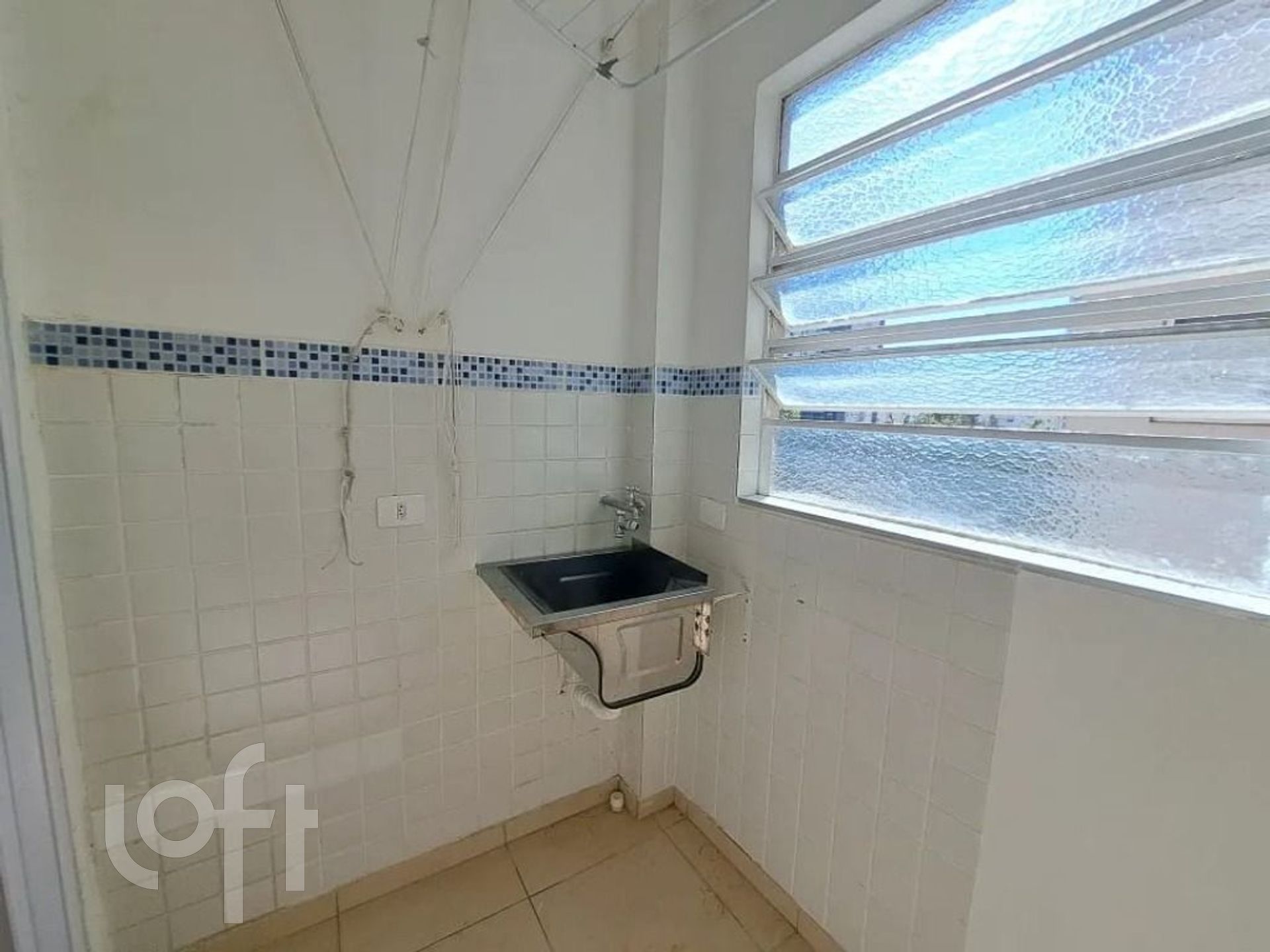 Apartamento à venda com 2 quartos, 61m² - Foto 14