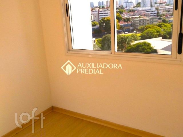 Apartamento com 65m², 2 dormitórios, 1 suíte, 1 vaga, Vila Ipiranga em Porto Alegre
