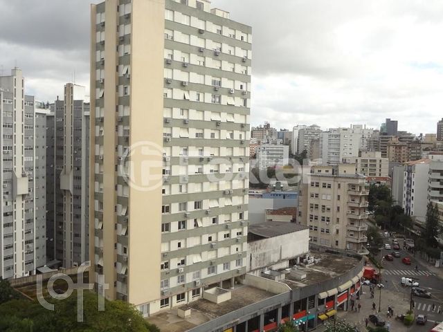 Apartamento com 167m², 3 dormitórios, 1 suíte, 1 vaga, Moinhos de Vento em Porto Alegre
