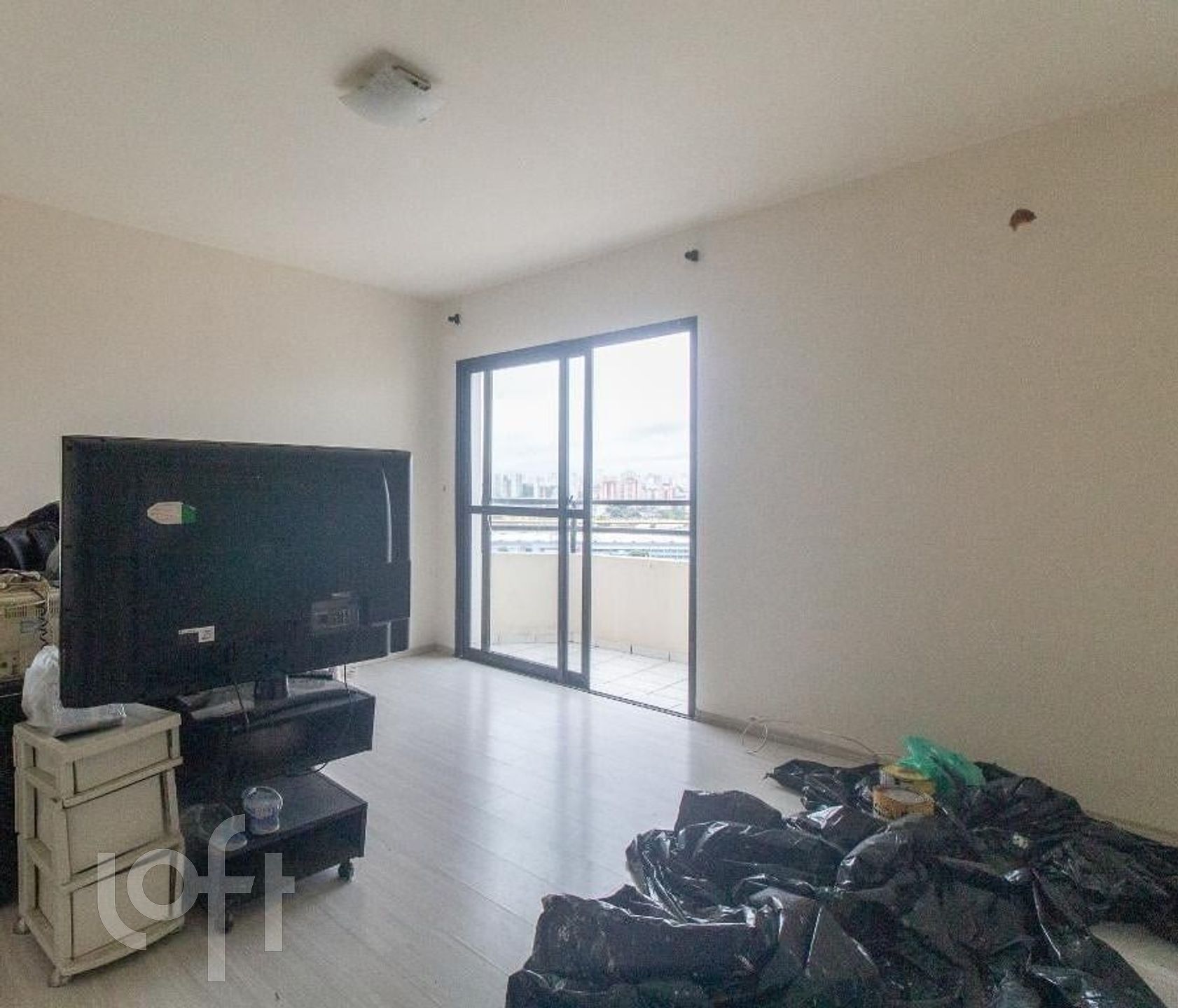 Apartamento à venda com 1 quarto, 60m² - Foto 13