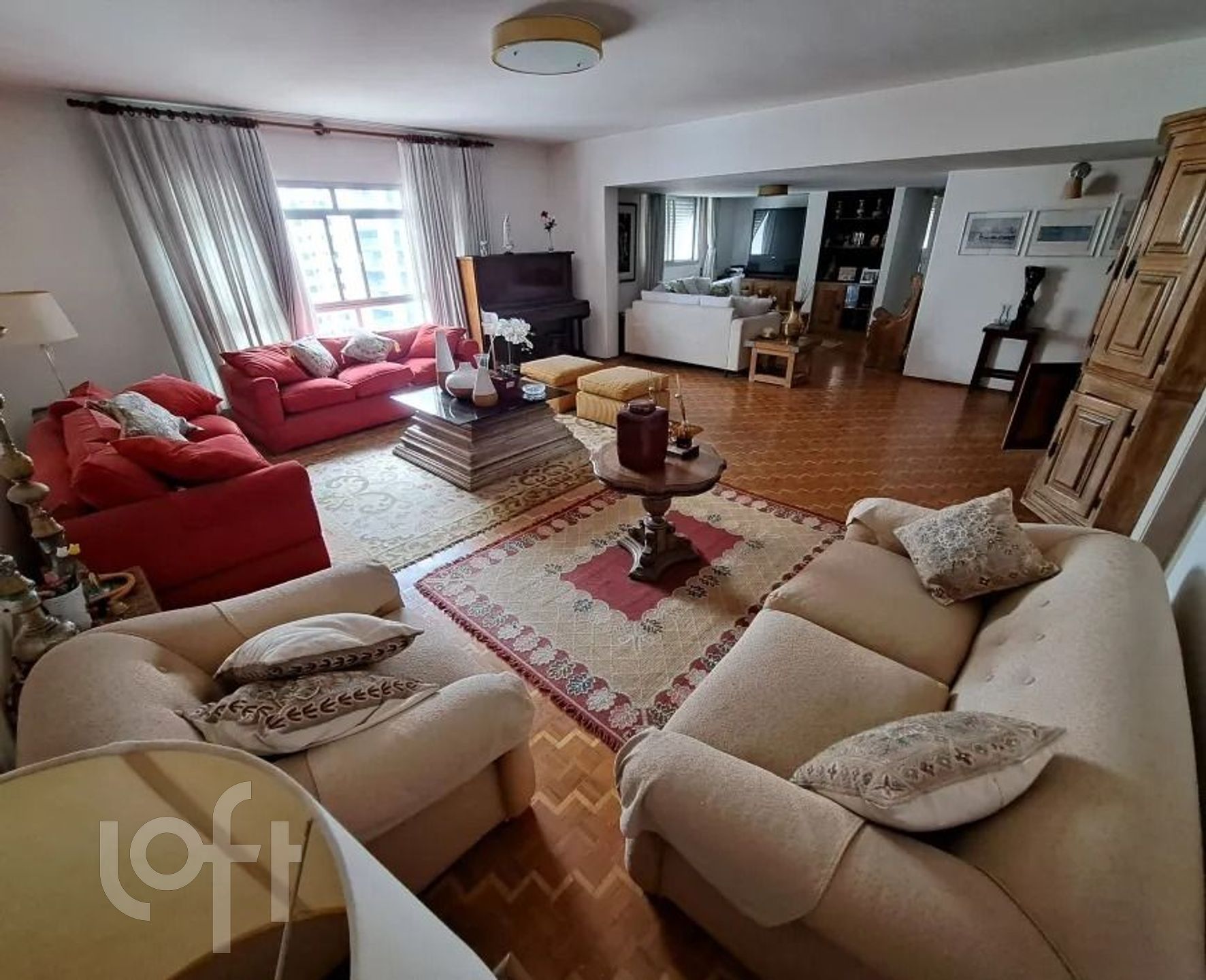 Apartamento à venda com 4 quartos, 290m² - Foto 1