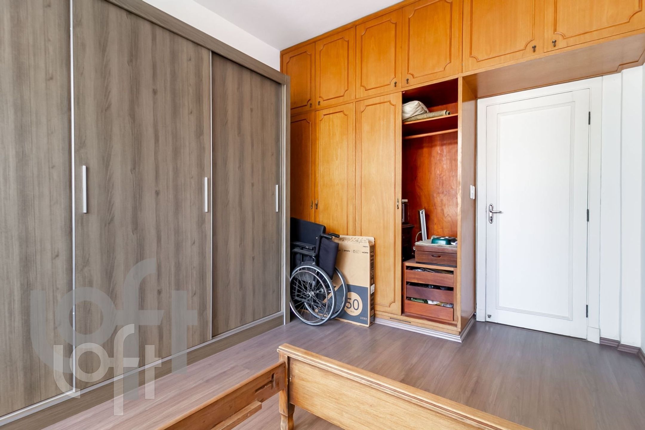 Apartamento à venda com 3 quartos, 145m² - Foto 9