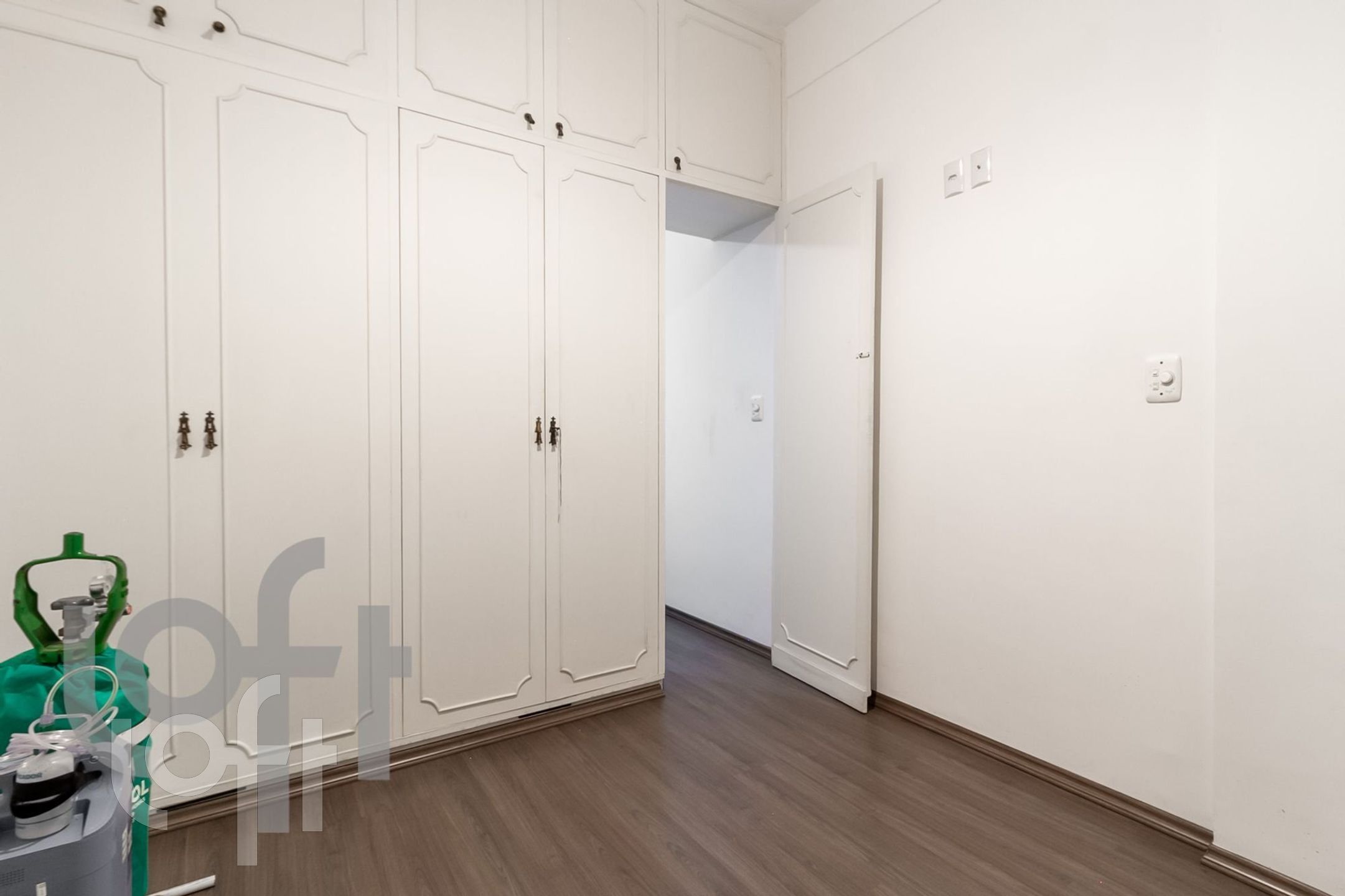 Apartamento à venda com 3 quartos, 145m² - Foto 5