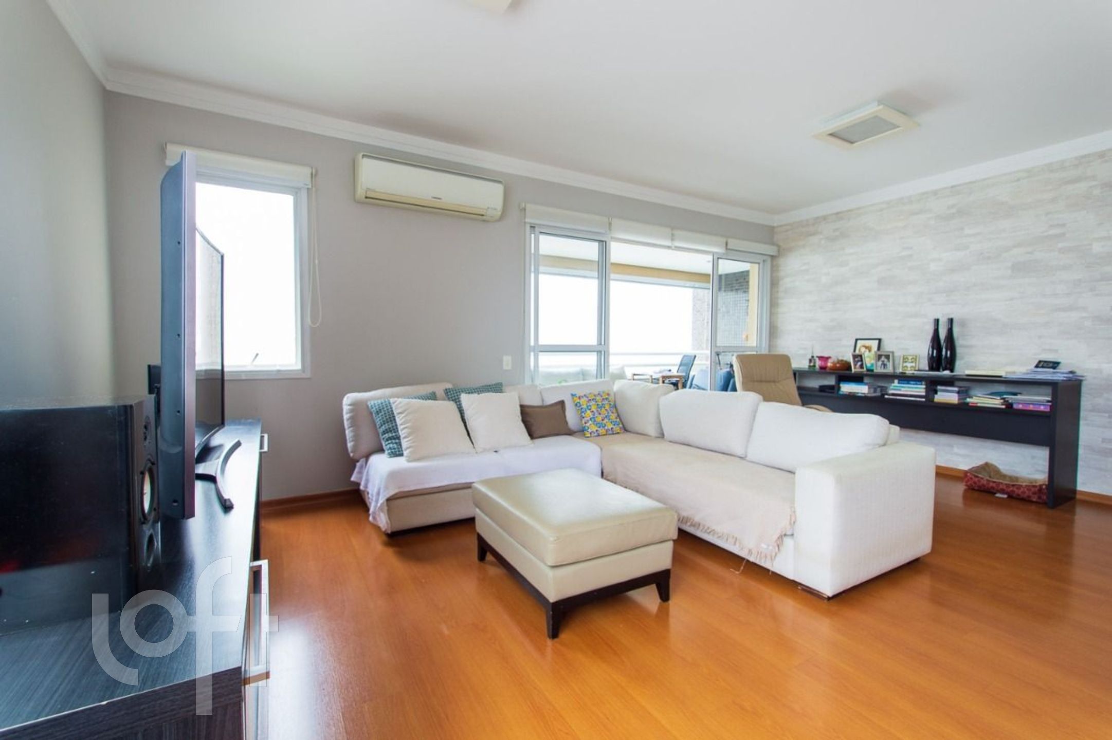 Apartamento à venda em Vila Olímpia com 137 m², 3