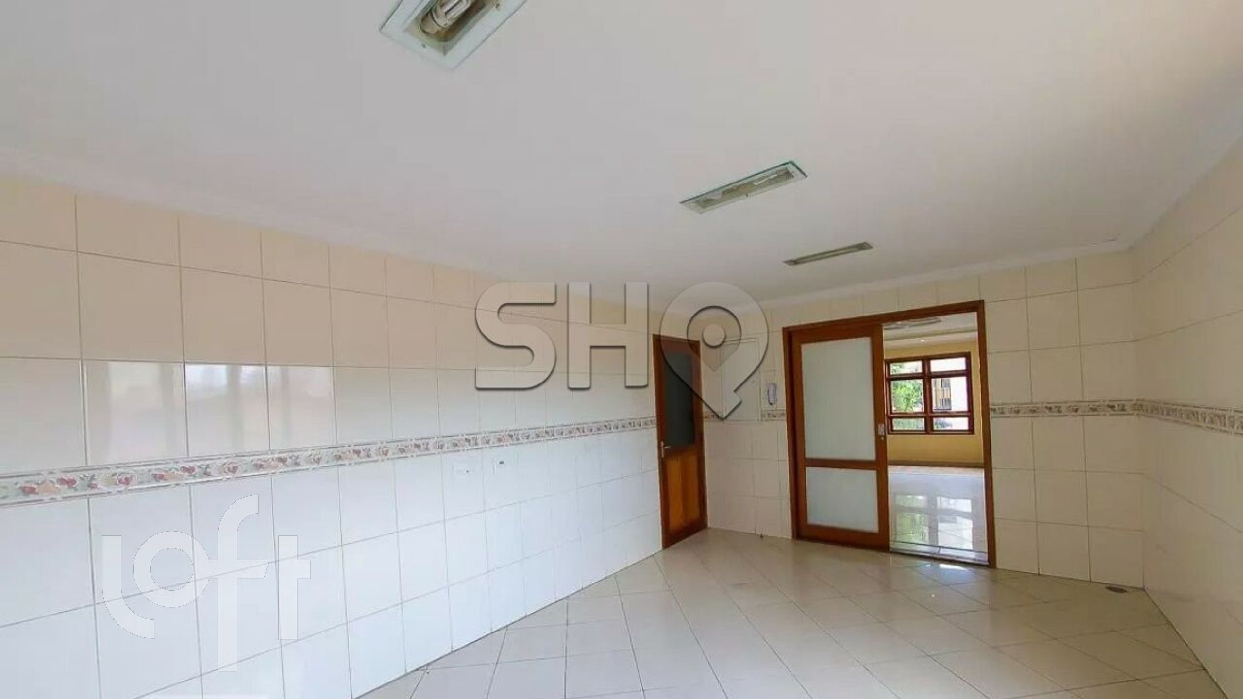 Casa à venda com 3 quartos, 170m² - Foto 8