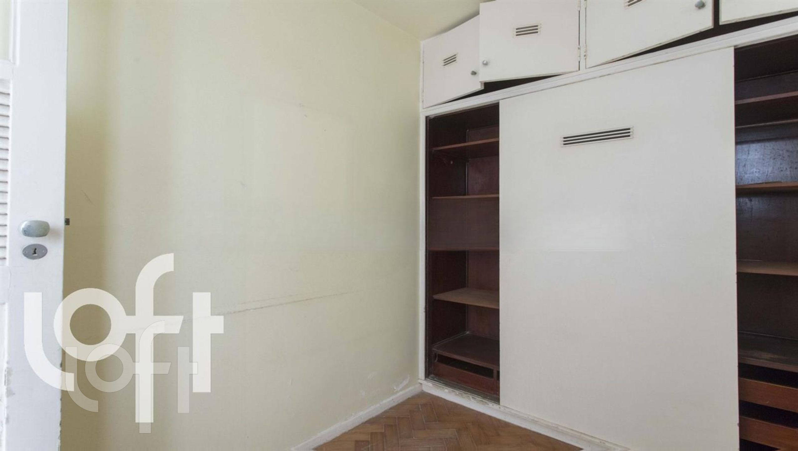 Apartamento à venda com 4 quartos, 303m² - Foto 9