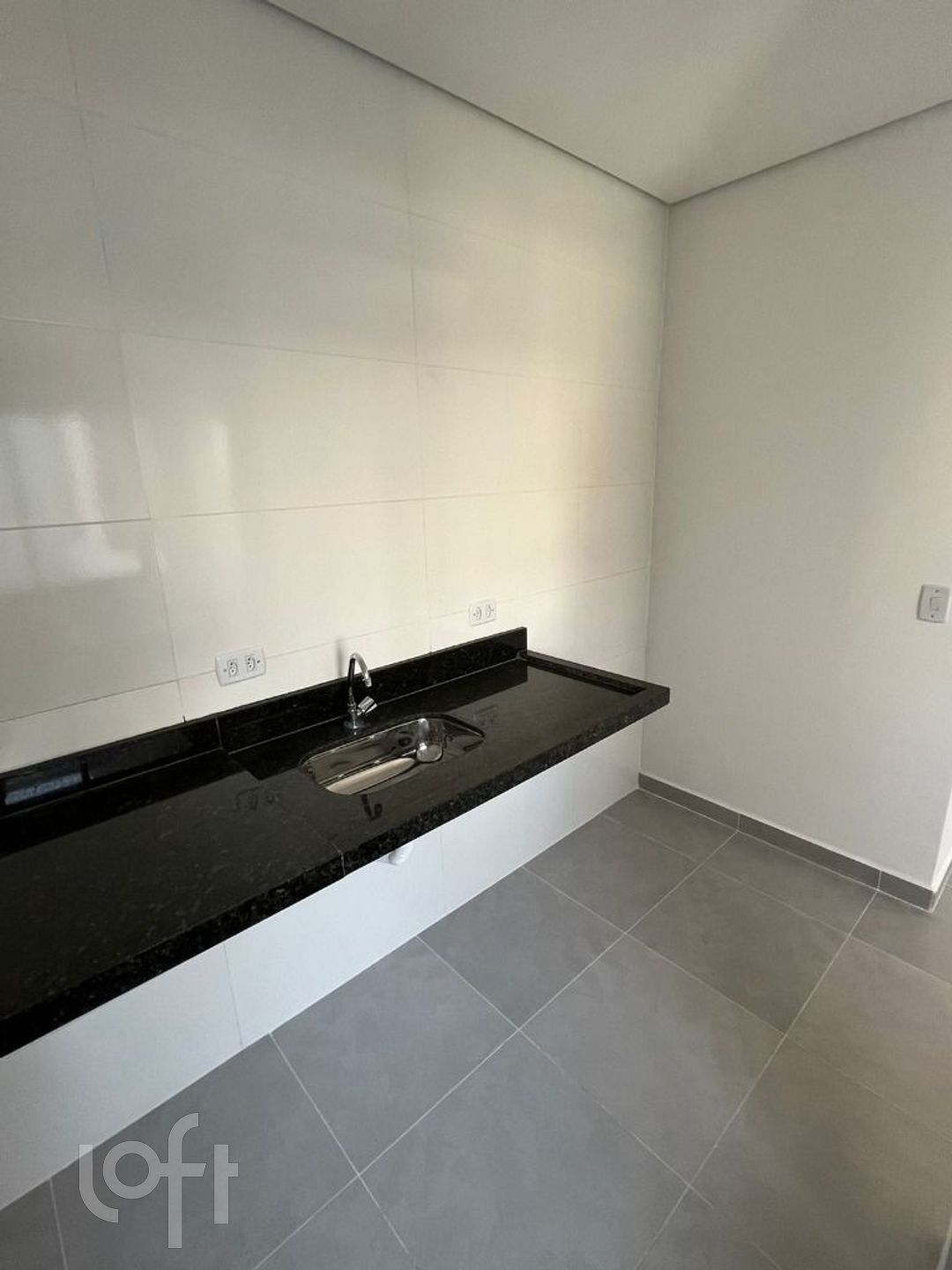 Apartamento à venda com 1 quarto, 24m² - Foto 10