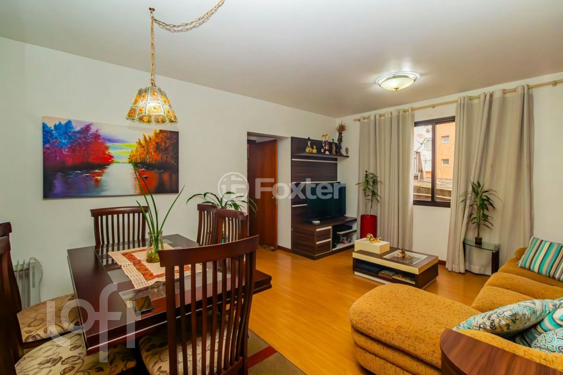 Apartamento com 96m², 3 dormitórios, 1 suíte, 2 vagas, Jardim Botânico em Porto Alegre