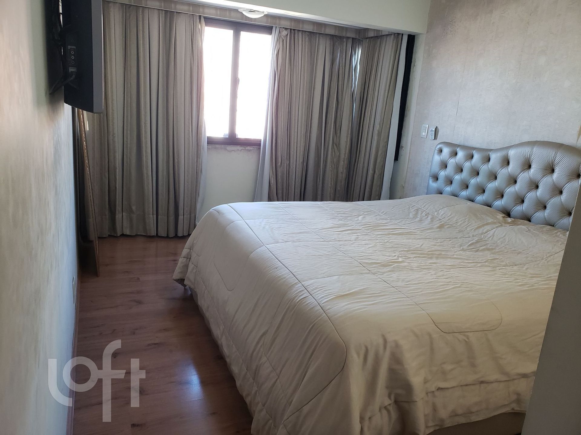 Apartamento à venda com 3 quartos, 220m² - Foto 4