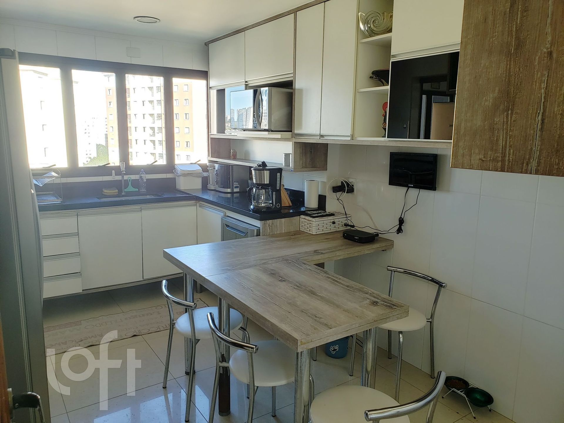 Apartamento à venda com 3 quartos, 220m² - Foto 27