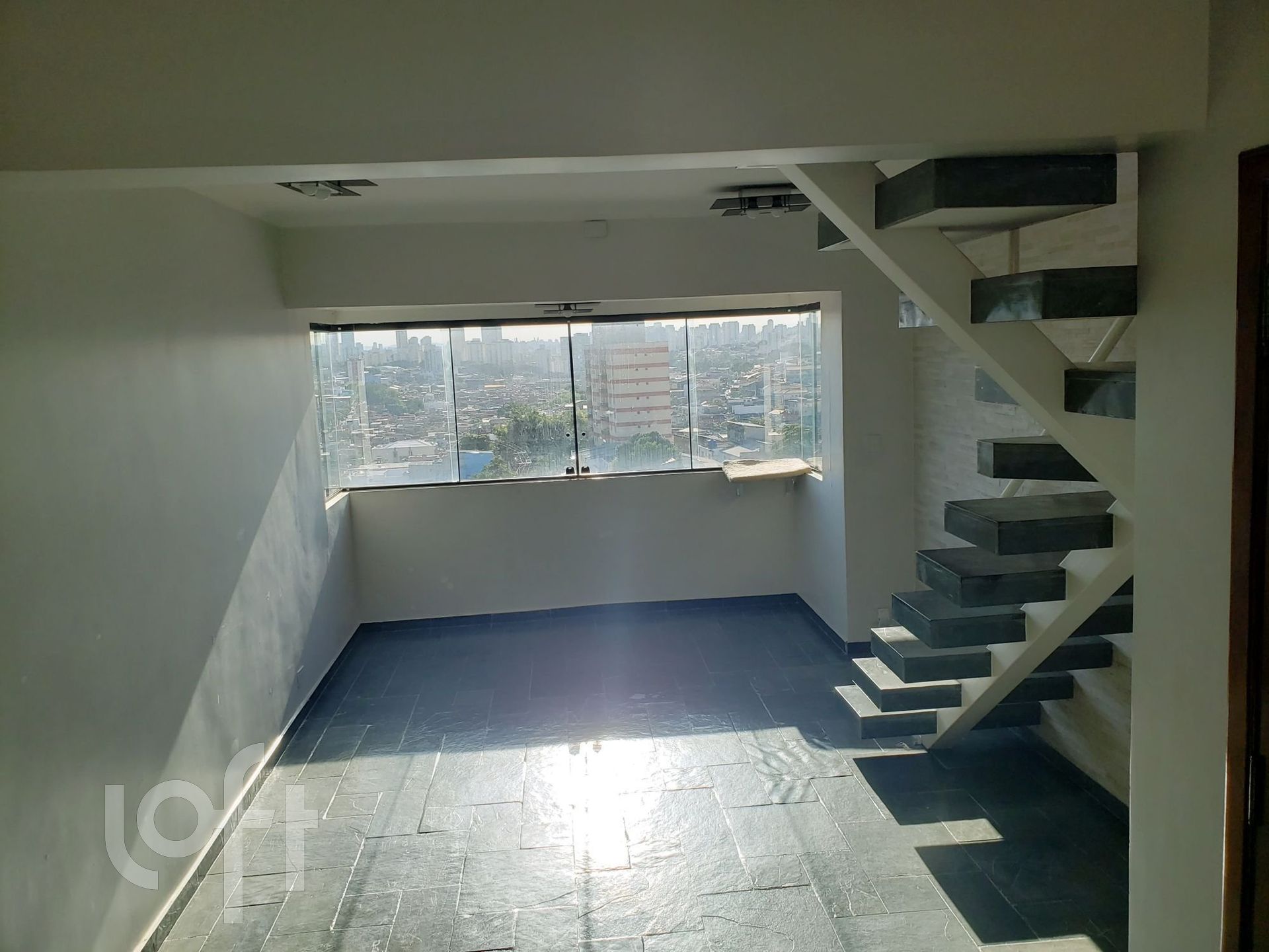 Apartamento à venda com 3 quartos, 220m² - Foto 19