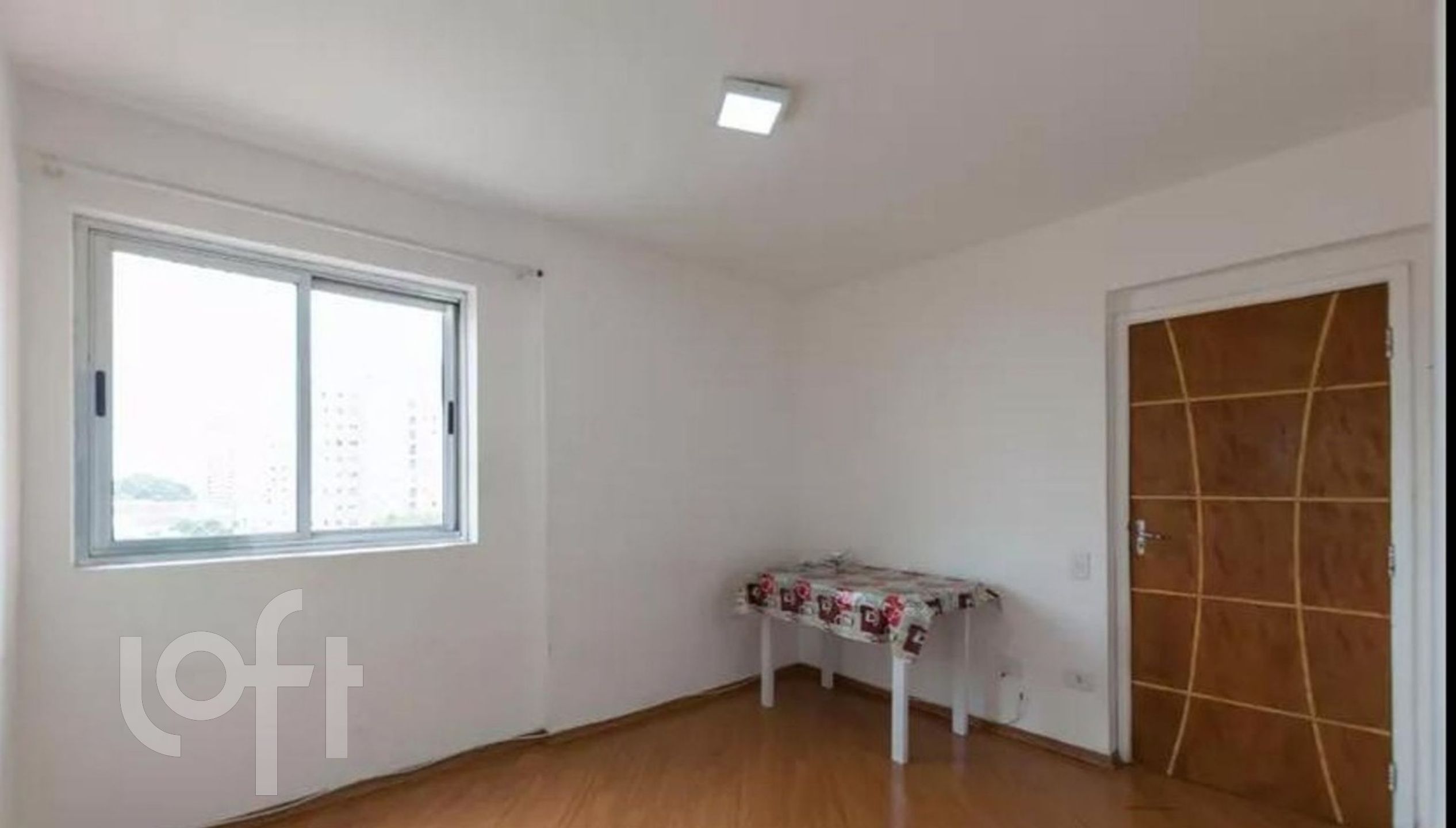 Apartamento à venda com 2 quartos, 45m² - Foto 1