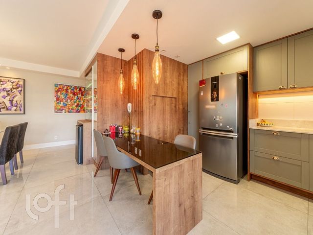 Apartamento com 124m², 3 dormitórios, 3 suítes, 2 vagas, Chácara das Pedras em Porto Alegre