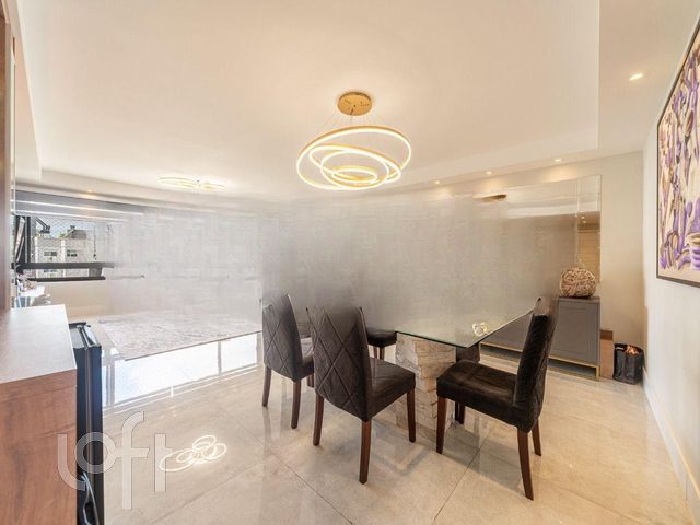 Apartamento com 124m², 3 dormitórios, 3 suítes, 2 vagas, Chácara das Pedras em Porto Alegre