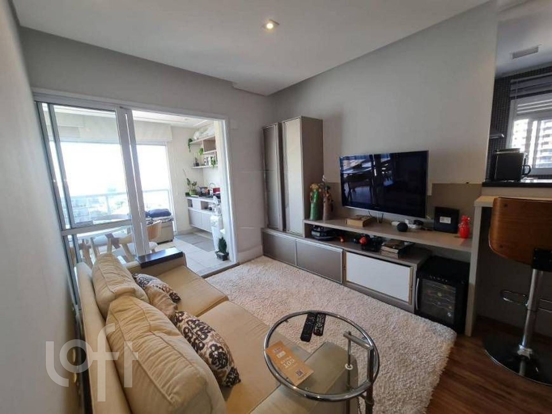 Apartamento à venda em Vila Gertrudes com 70 m², 2