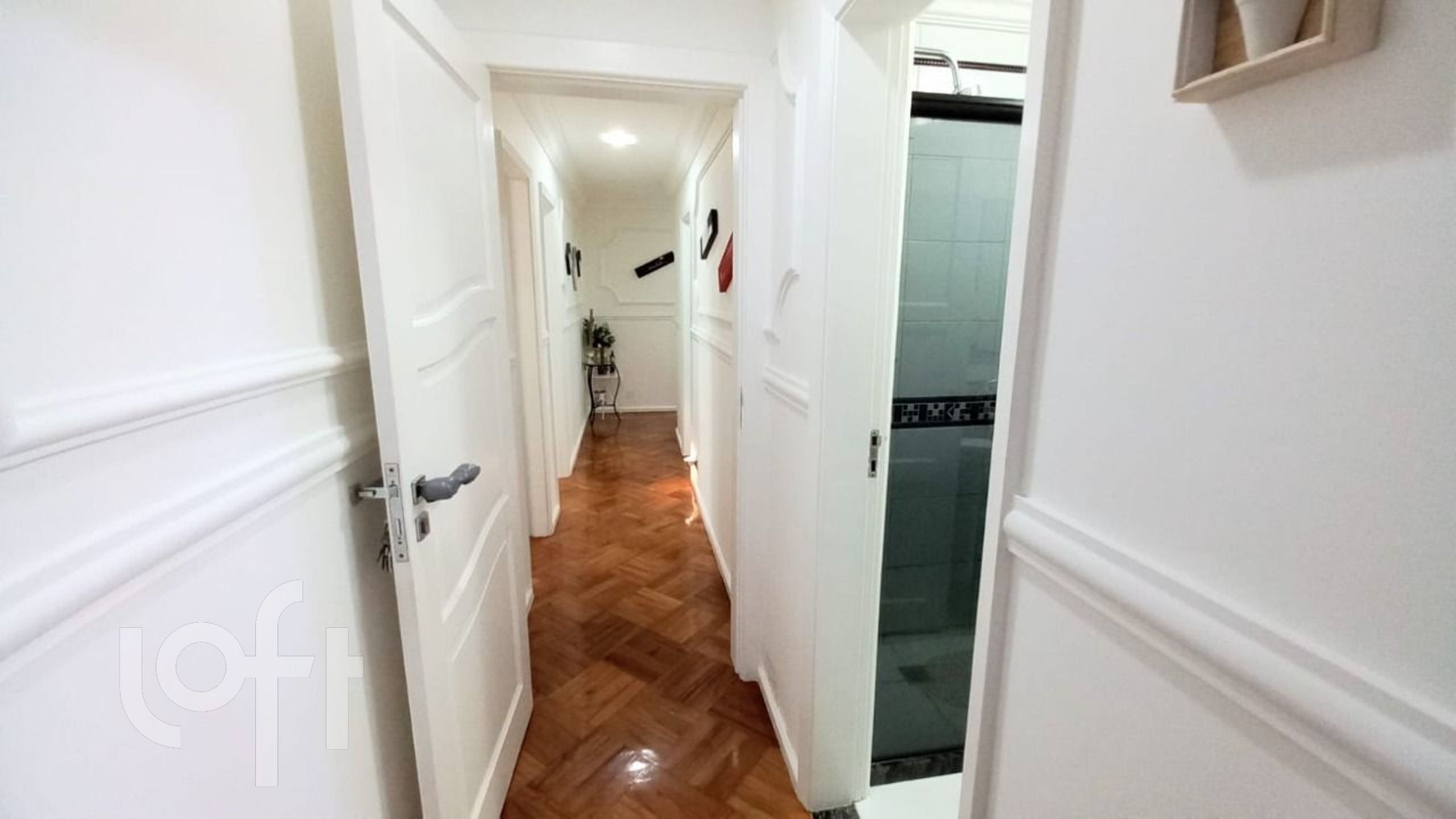 Apartamento à venda com 4 quartos, 240m² - Foto 11