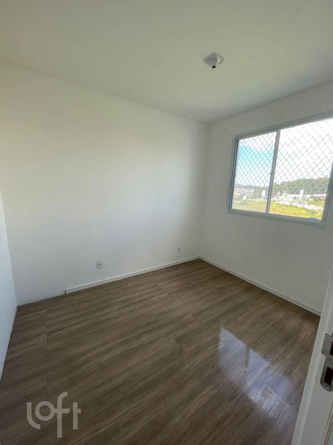 Apartamento à venda com 2 quartos, 41m² - Foto 2