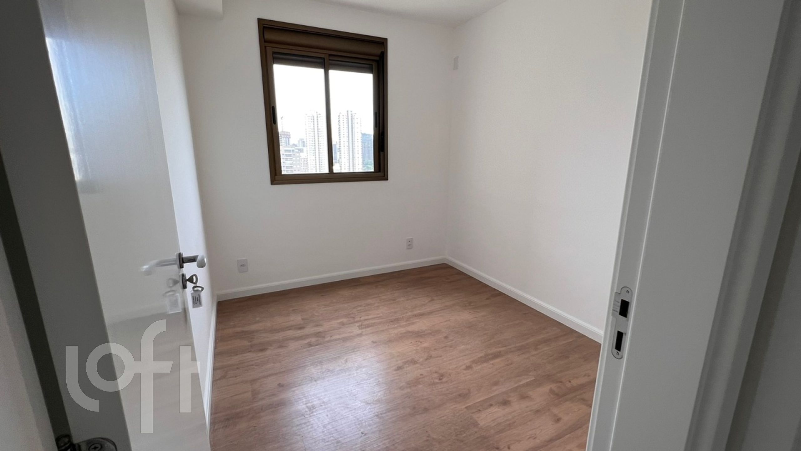 Apartamento à venda com 2 quartos, 67m² - Foto 14