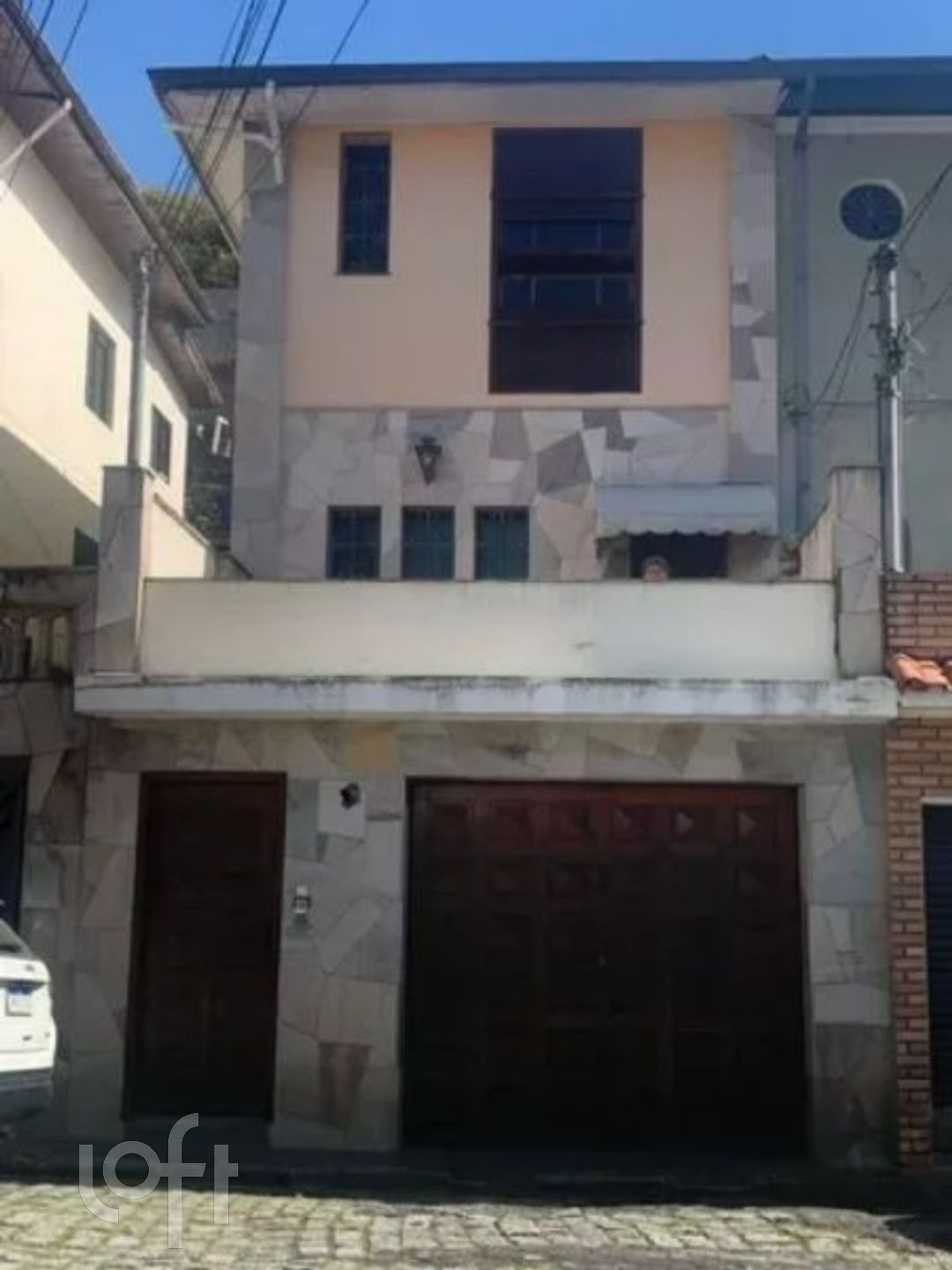 Casa à venda com 4 quartos, 200m² - Foto 2