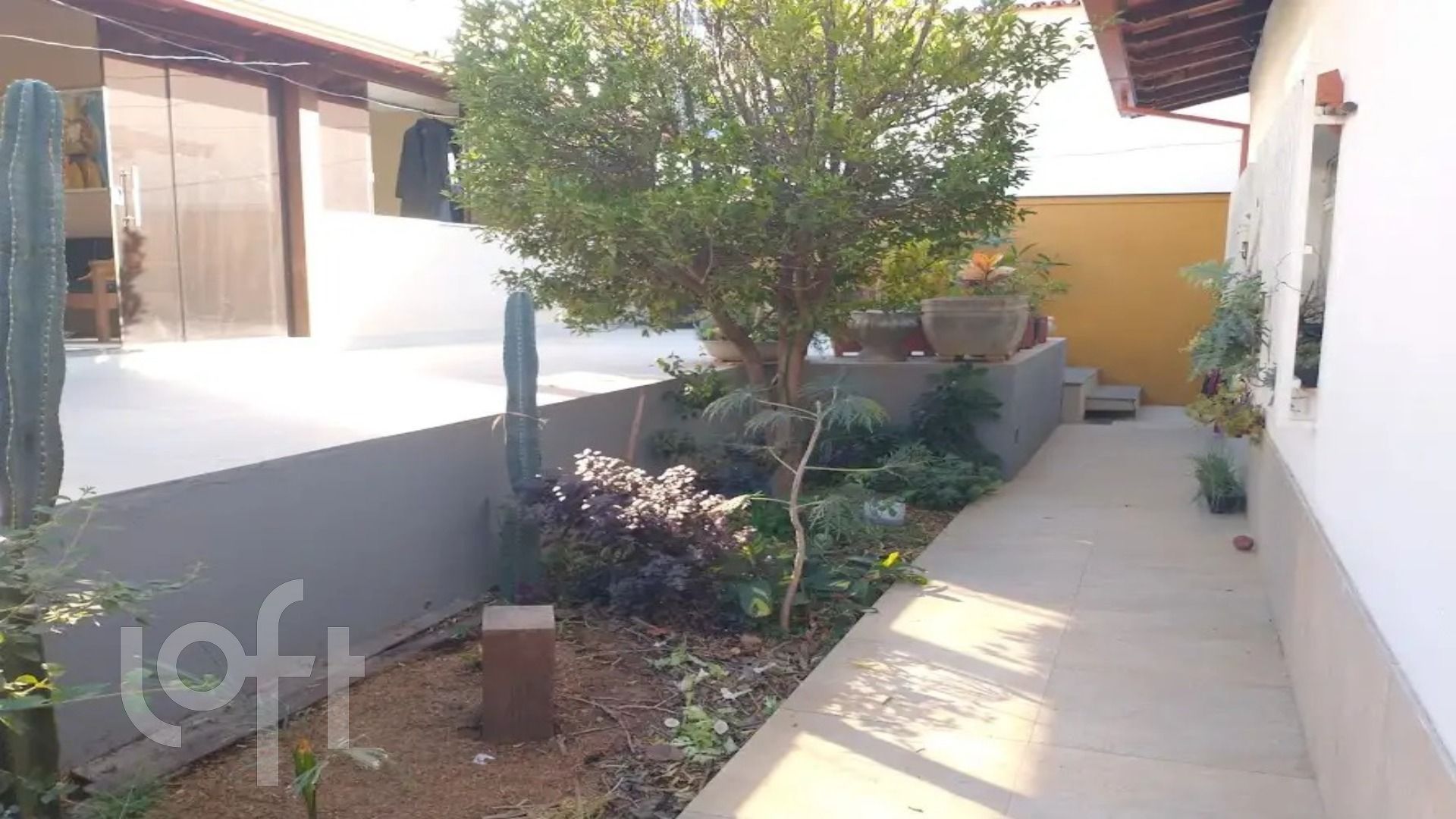 Casa à venda com 3 quartos, 270m² - Foto 6