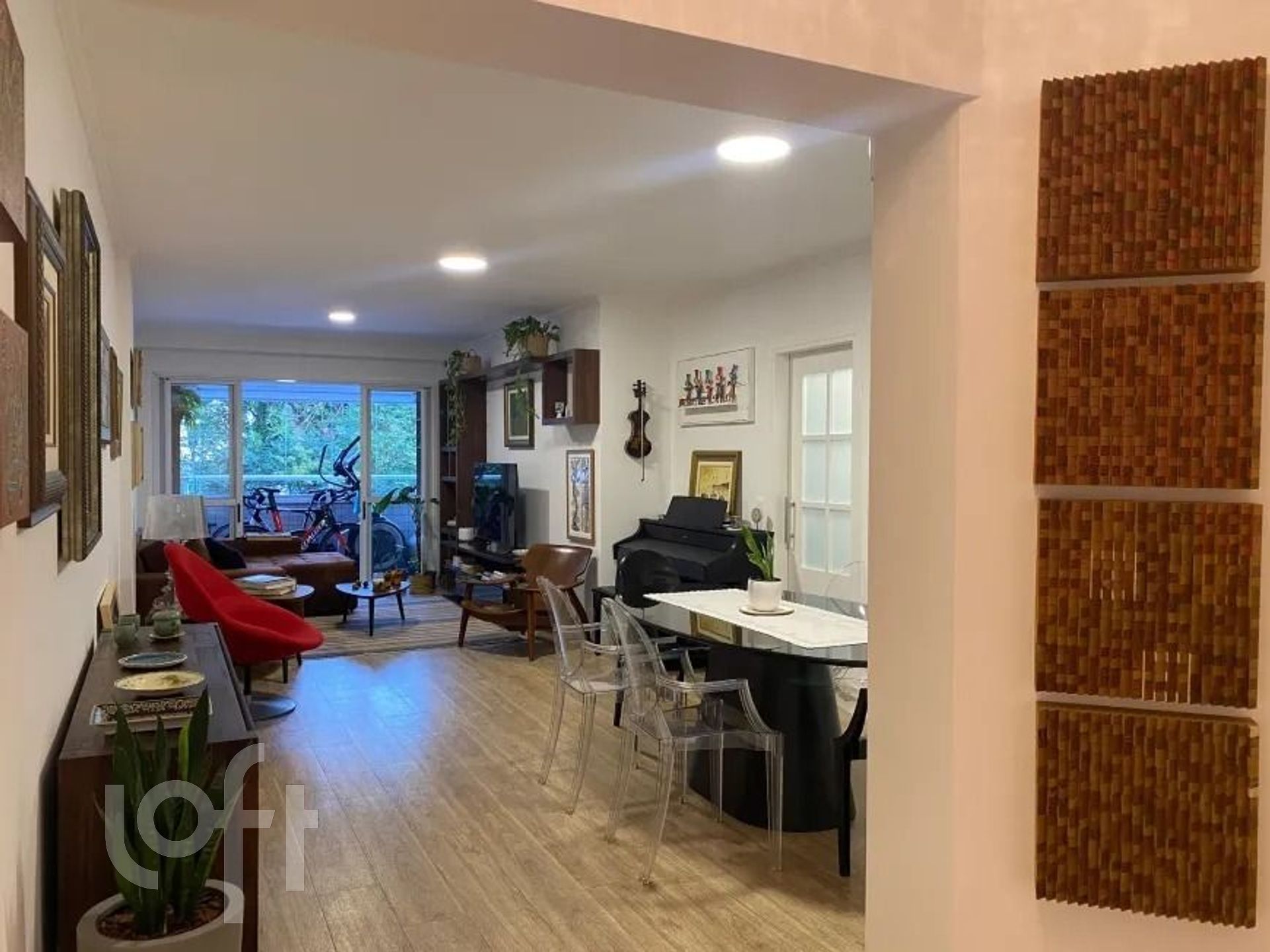 Apartamento à venda em Centro com 127 m², 3 quartos, 1 suíte, 1 vaga