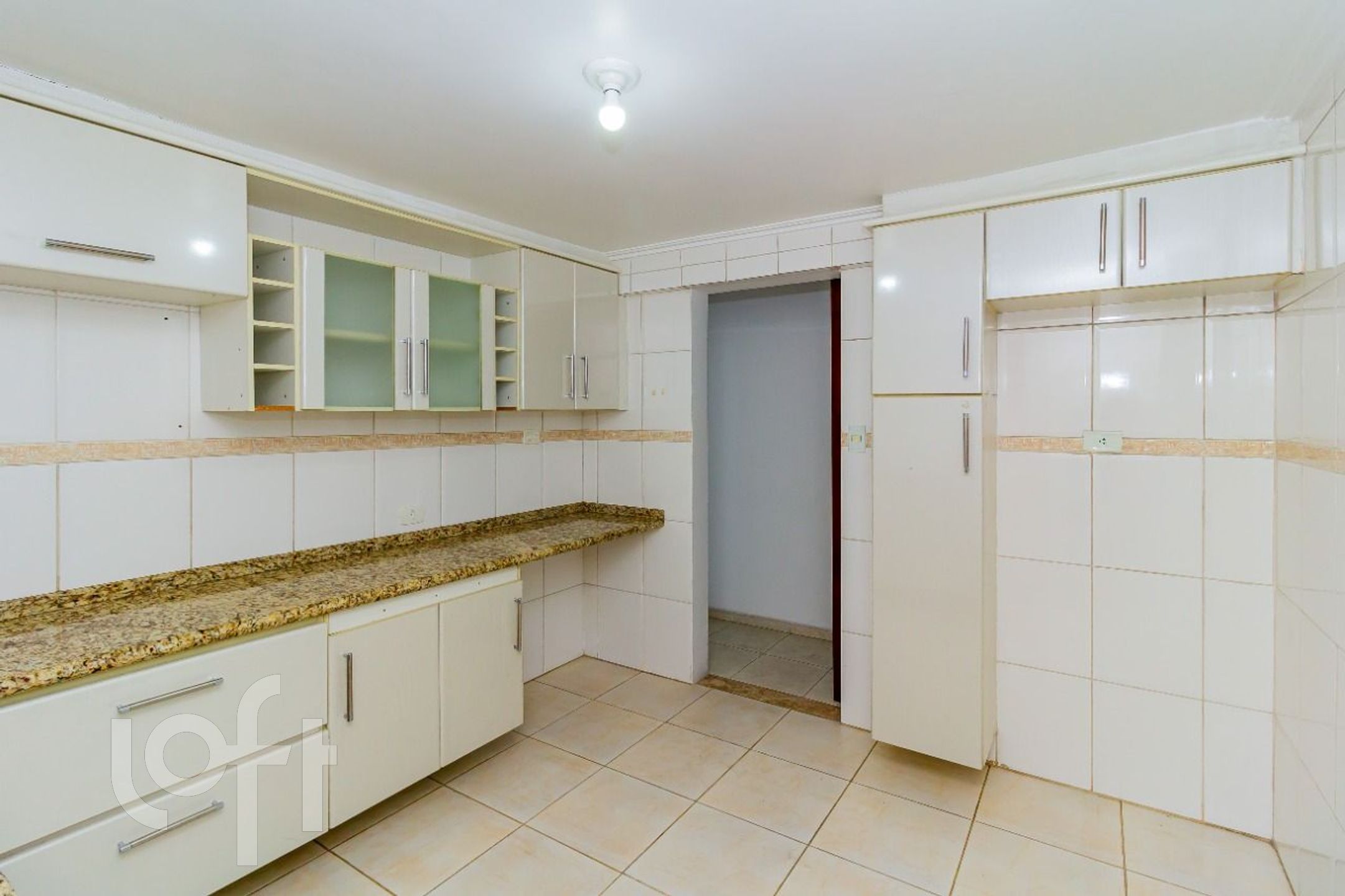 Apartamento à venda com 3 quartos, 94m² - Foto 10