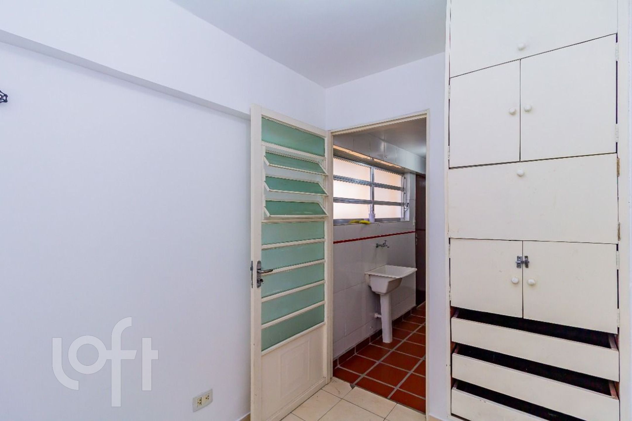 Apartamento à venda com 3 quartos, 94m² - Foto 17