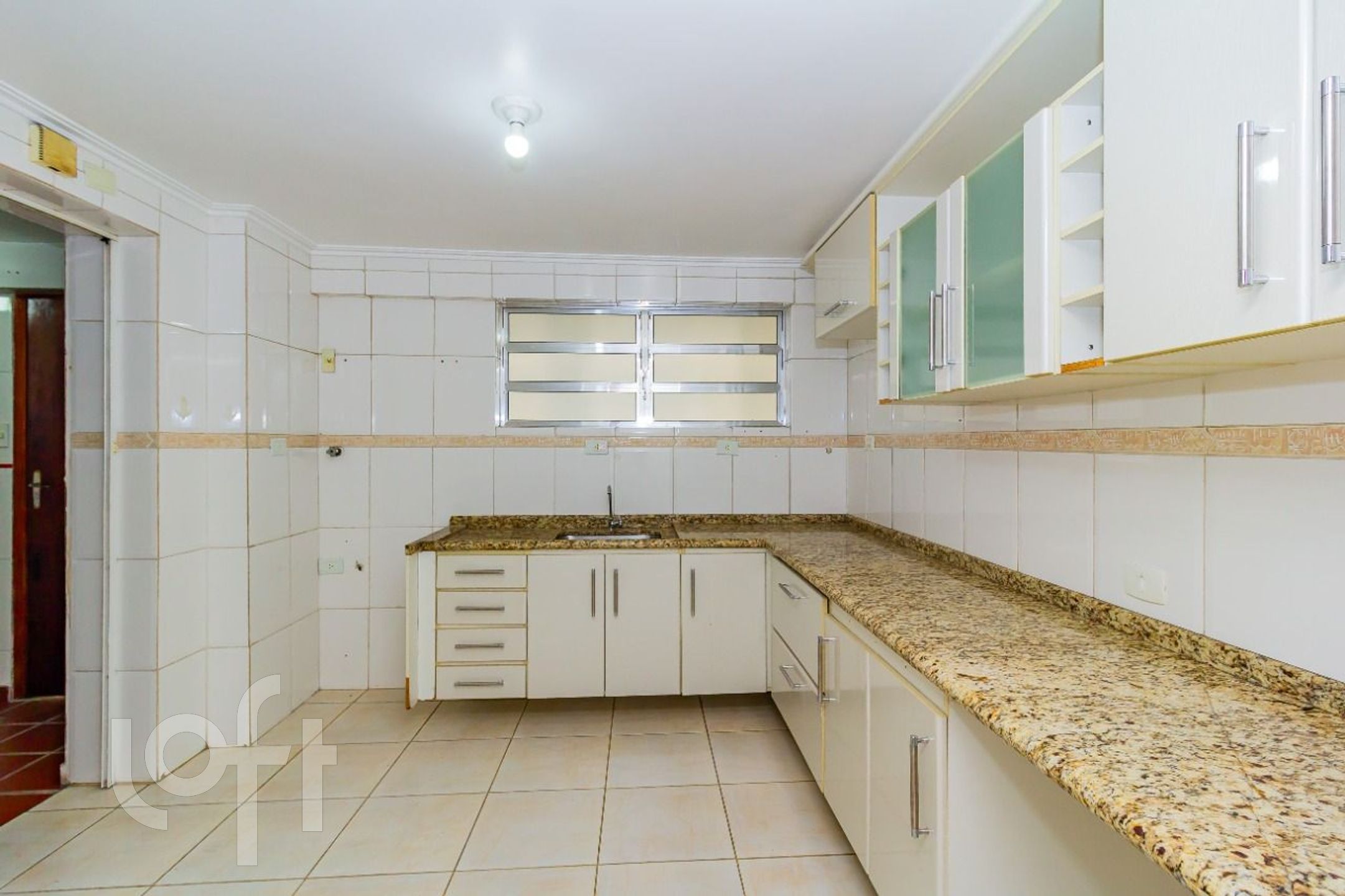 Apartamento à venda com 3 quartos, 94m² - Foto 7