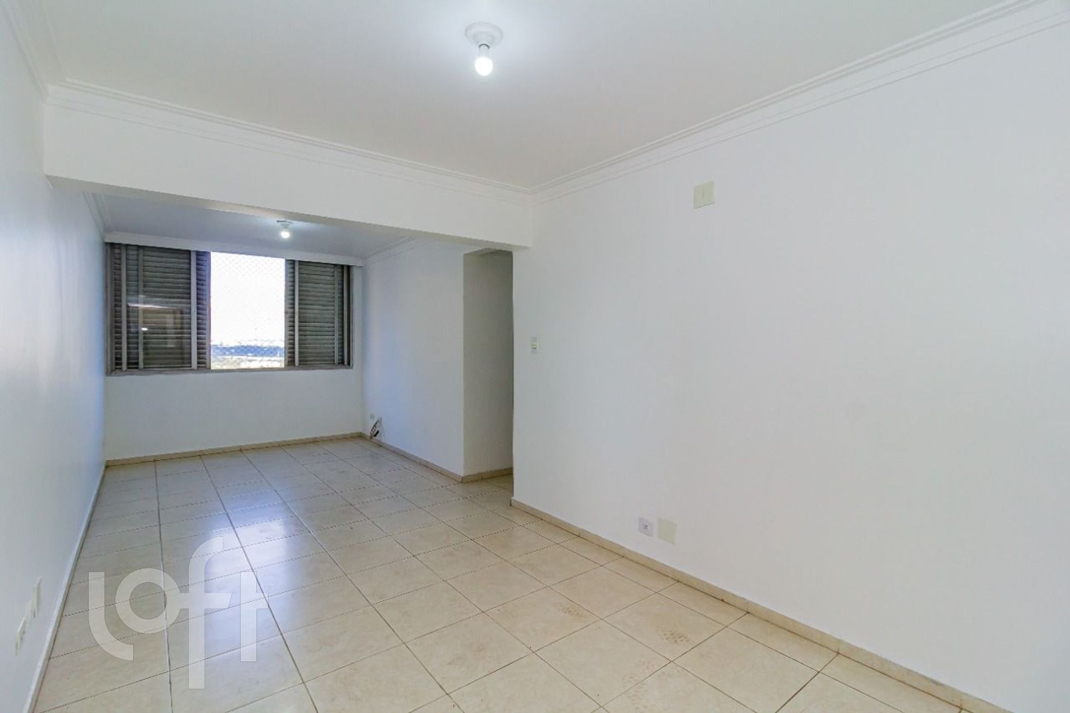 Apartamento à venda com 3 quartos, 94m² - Foto 1