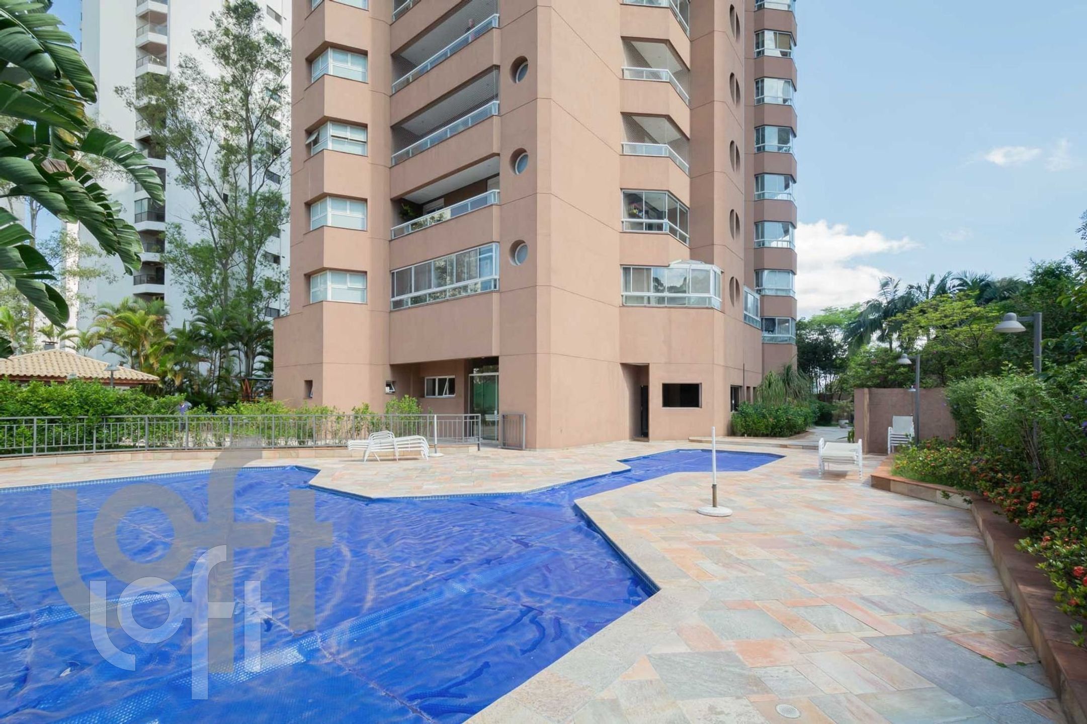 Apartamento à venda com 4 quartos, 335m² - Foto 41