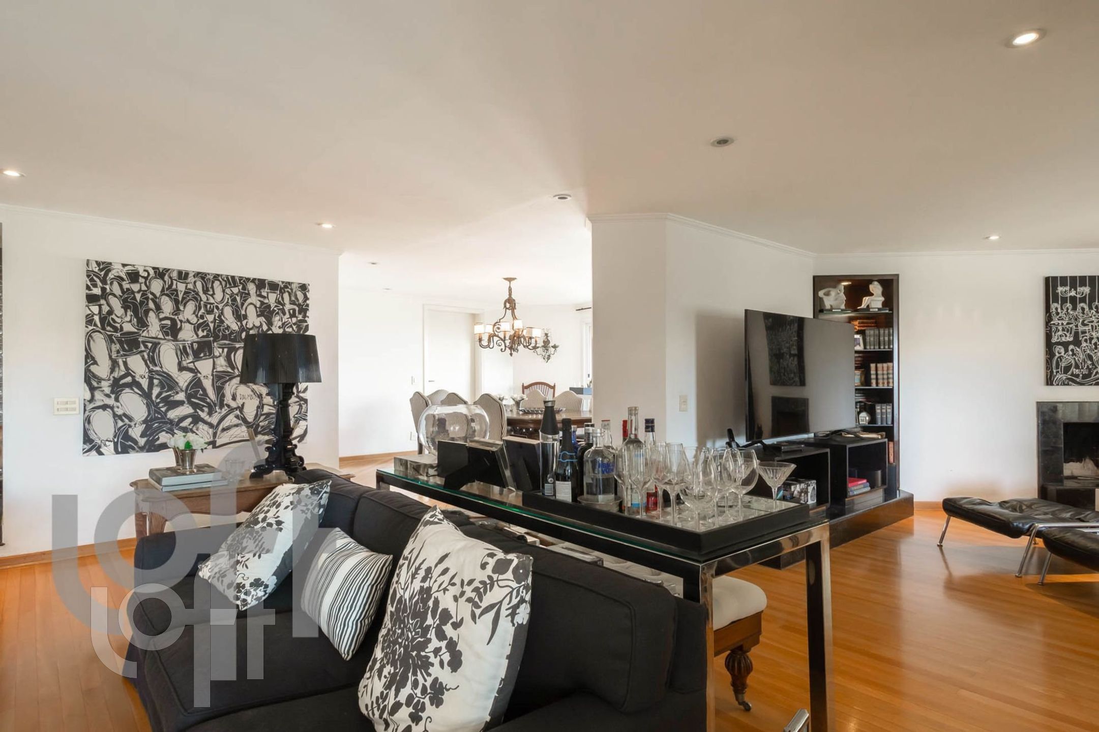 Apartamento à venda com 4 quartos, 335m² - Foto 19