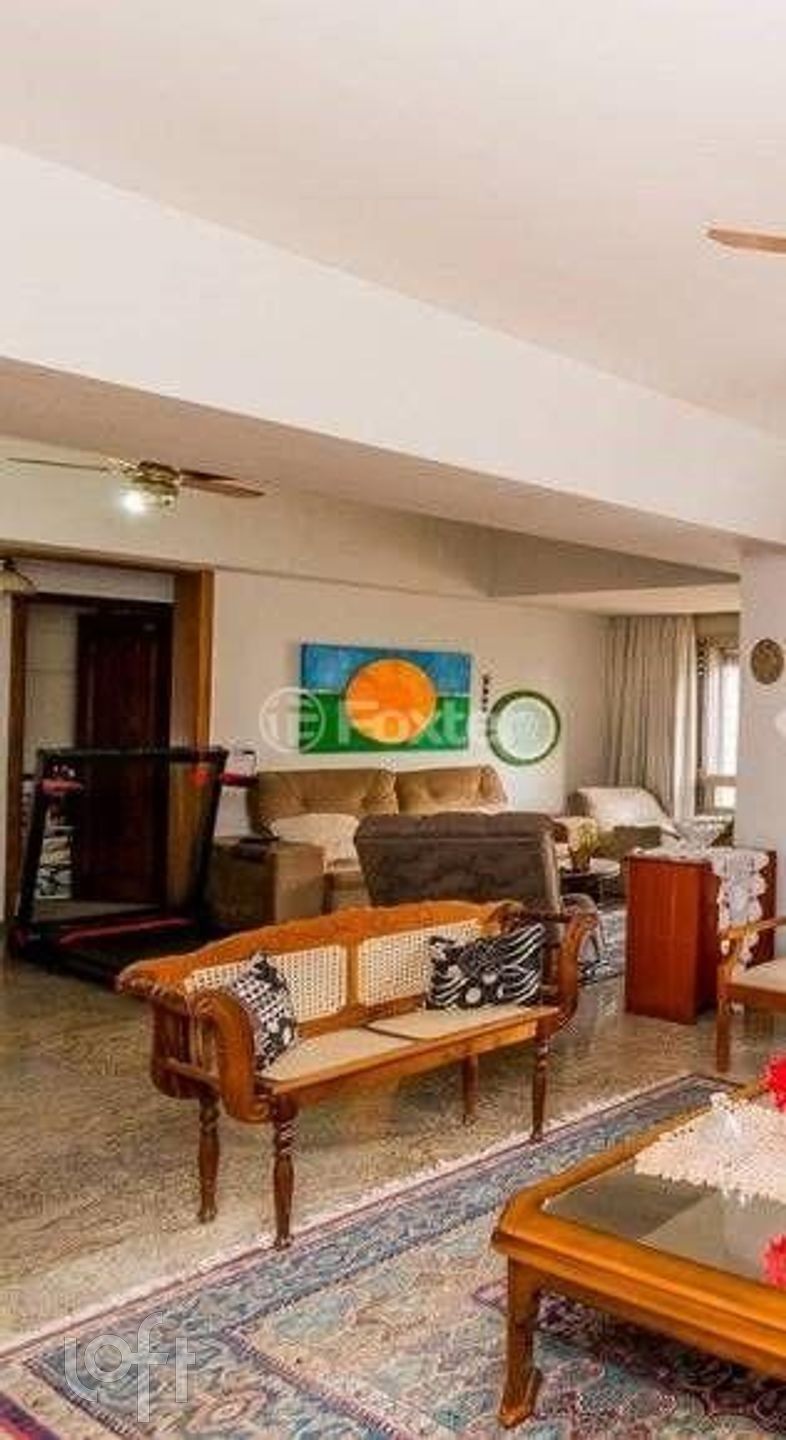 Apartamento com 158m², 3 dormitórios, 1 vaga, Floresta em Porto Alegre