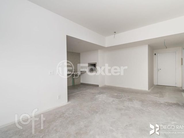 Apartamento com 104m², 3 dormitórios, 3 suítes, 2 vagas, Menino Deus em Porto Alegre