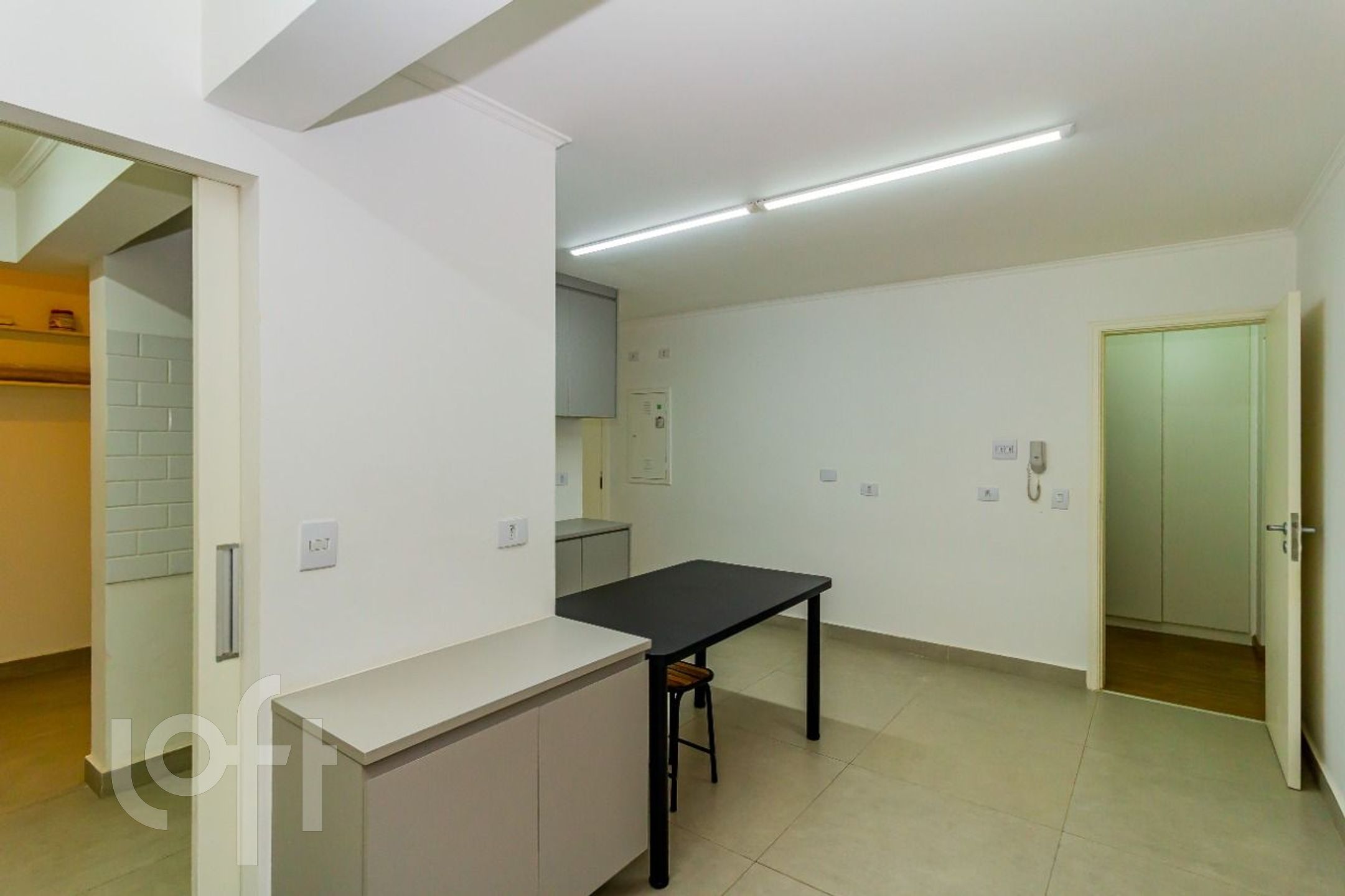 Apartamento à venda com 4 quartos, 153m² - Foto 15