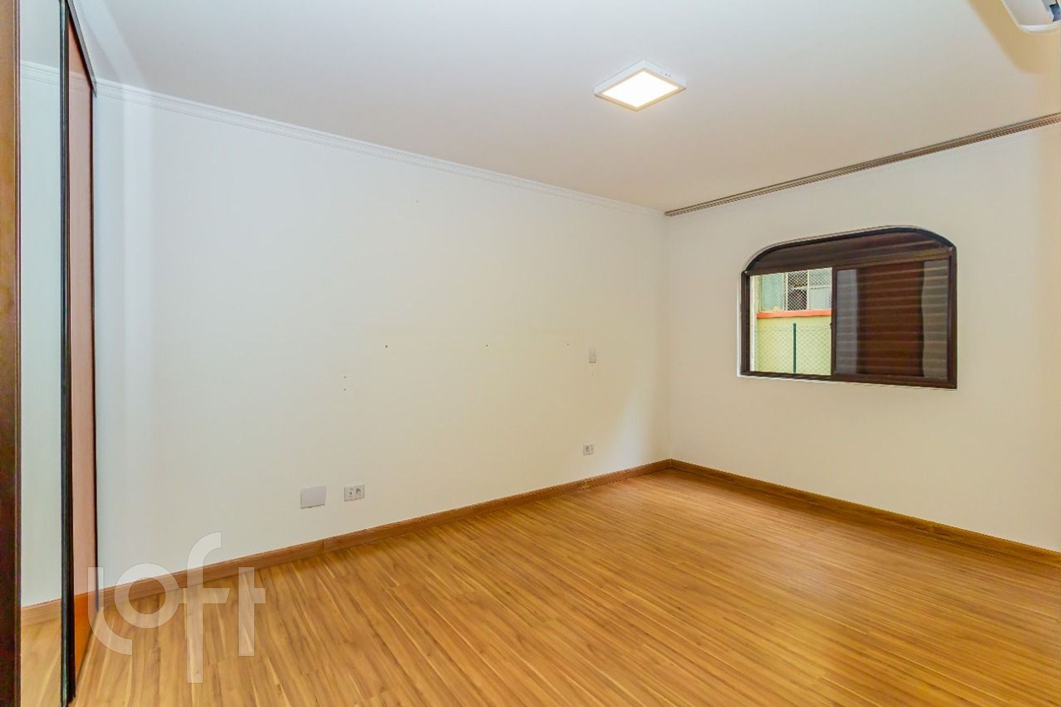 Apartamento à venda com 4 quartos, 153m² - Foto 35