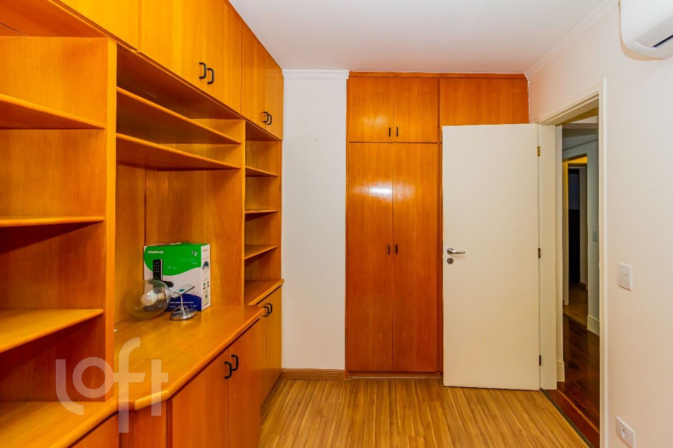 Apartamento à venda com 4 quartos, 153m² - Foto 26