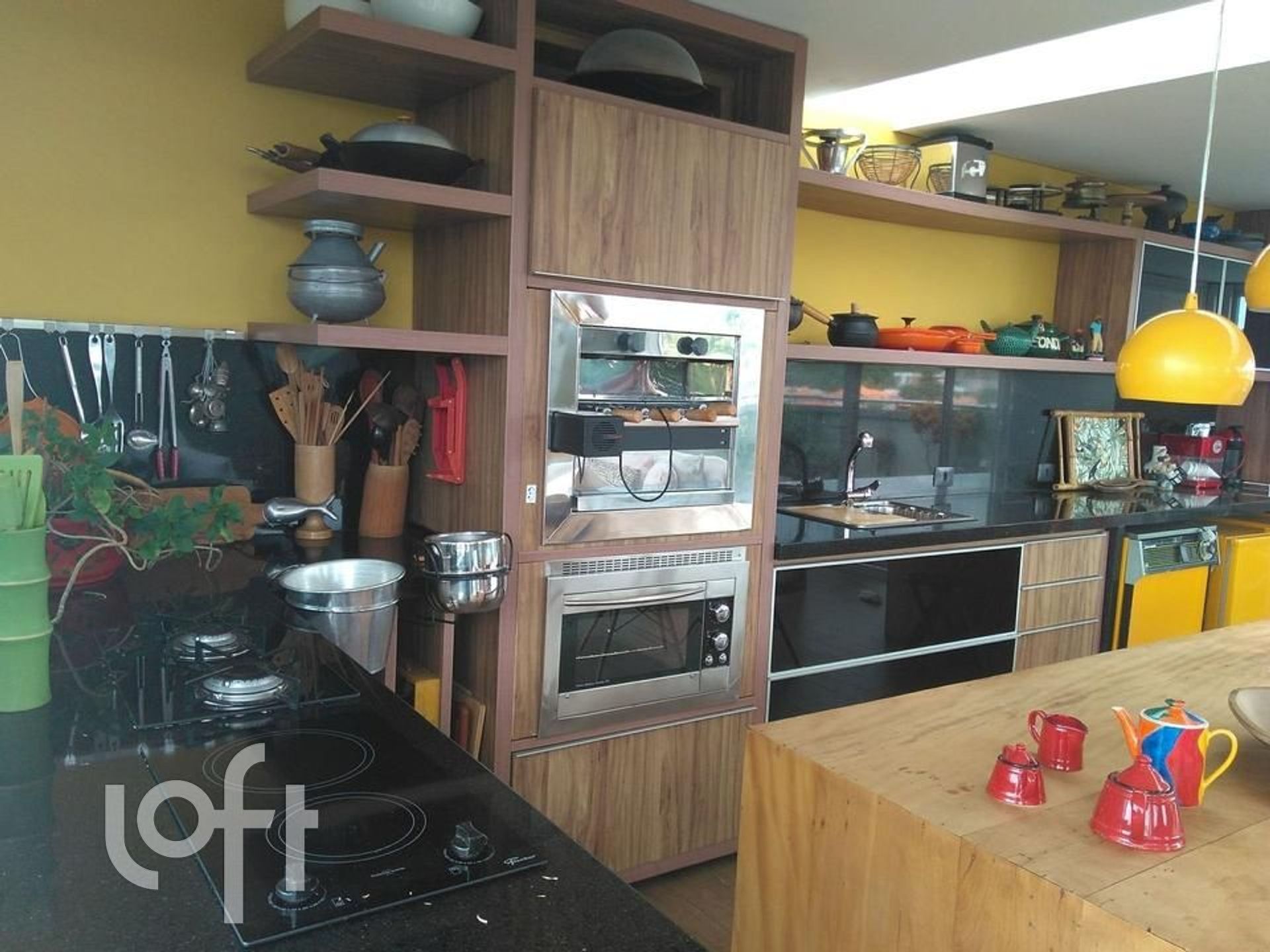 Apartamento à venda com 3 quartos, 200m² - Foto 7