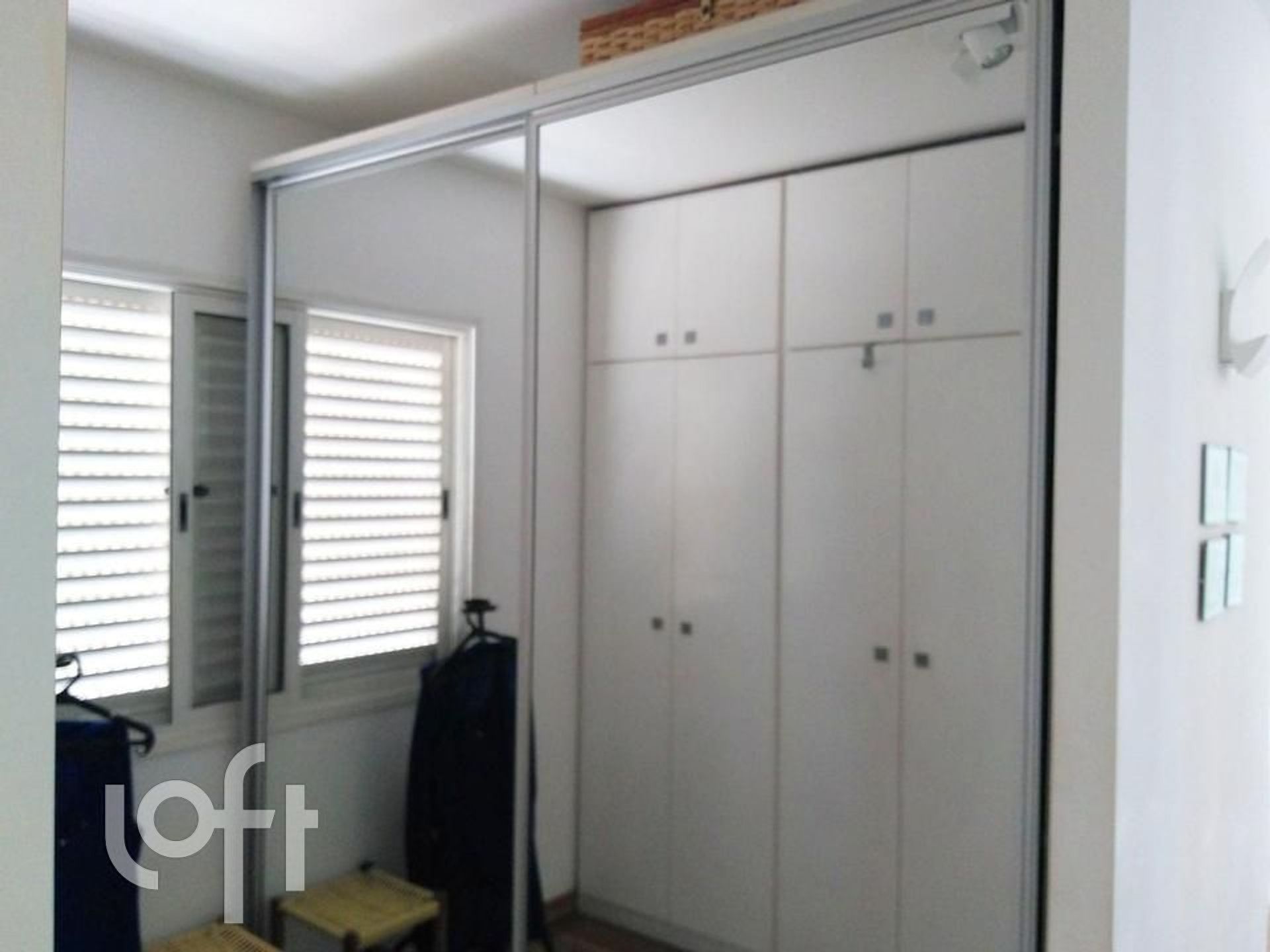 Apartamento à venda com 3 quartos, 200m² - Foto 11