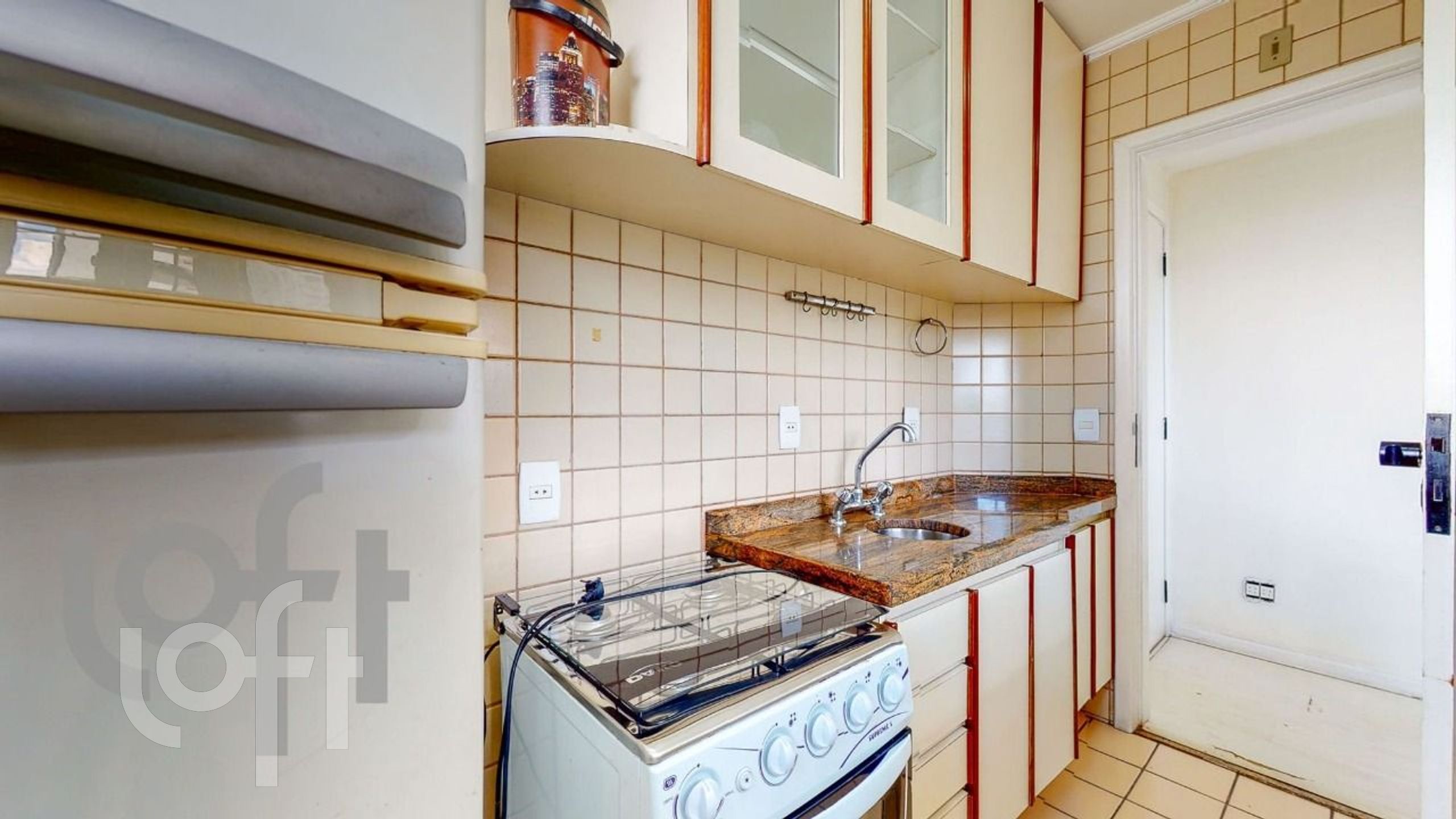 Apartamento à venda com 1 quarto, 50m² - Foto 13