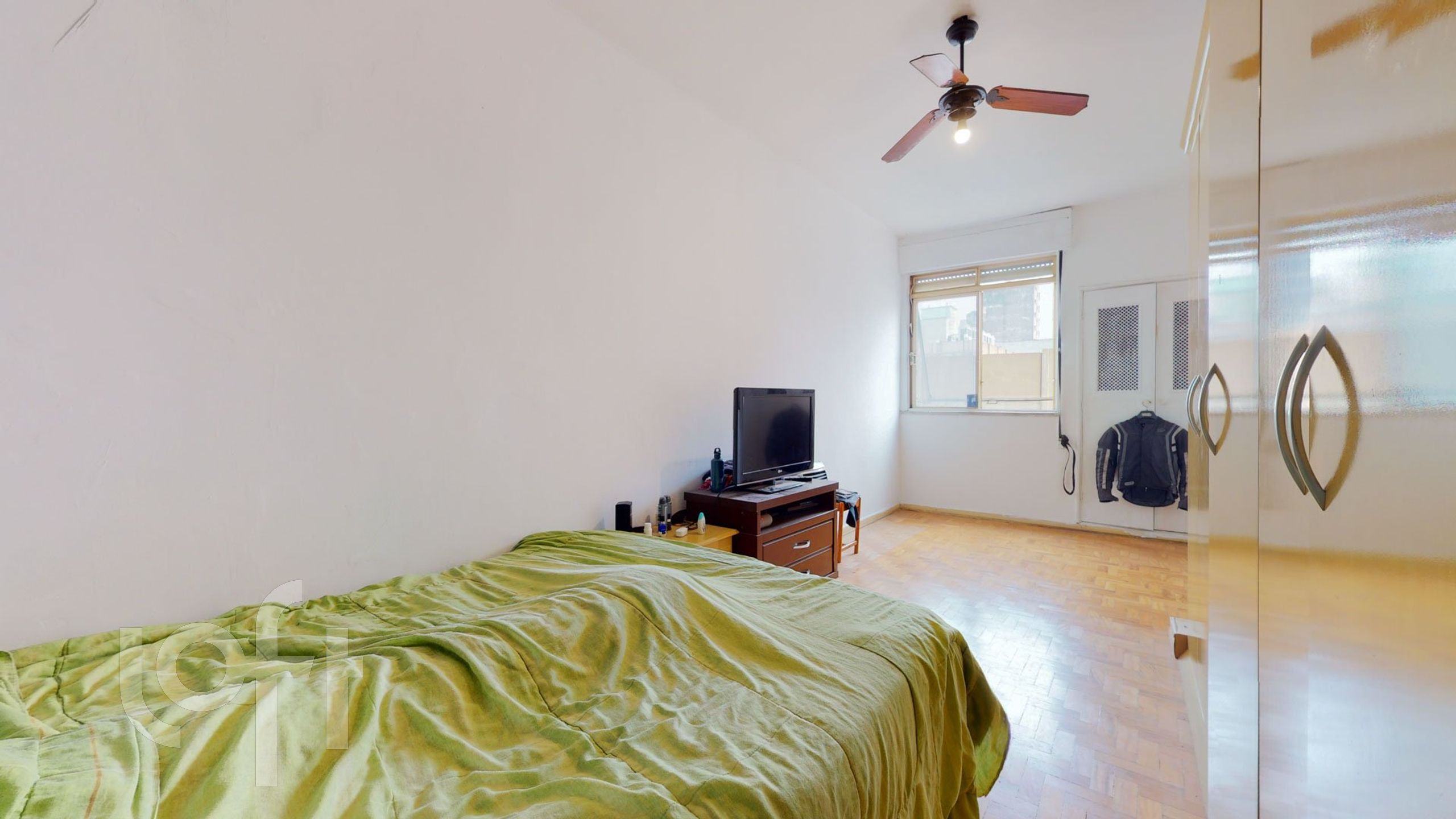 Apartamento à venda com 3 quartos, 136m² - Foto 13