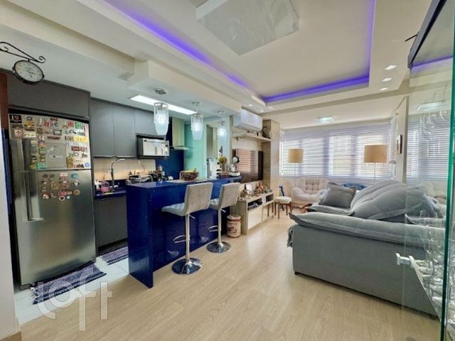 Apartamento com 65m², 2 dormitórios, 1 suíte, 2 vagas, Rio Branco em Porto Alegre