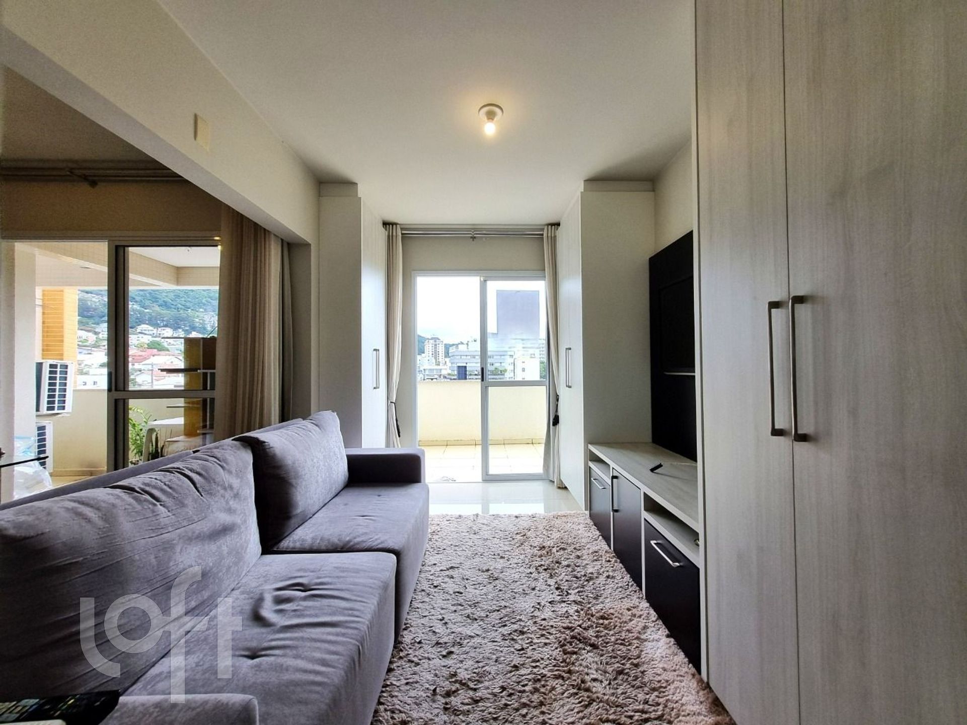 Apartamento à venda em Trindade com 96 m², 1 quarto, 1 suíte, 1 vaga