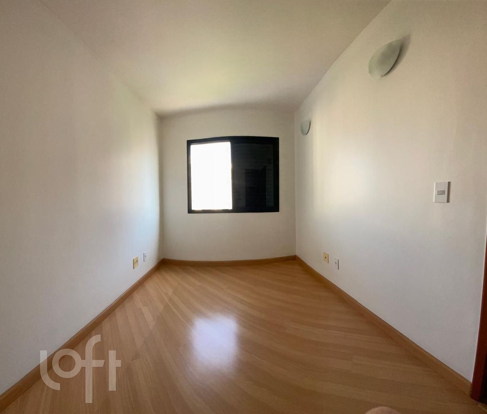 Apartamento à venda com 3 quartos, 107m² - Foto 11