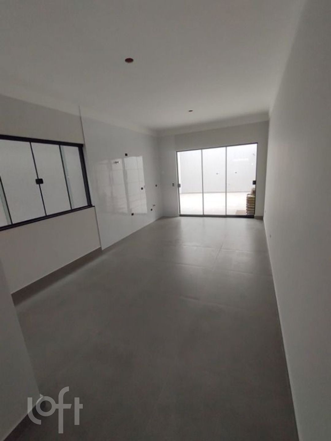 Casa à venda com 3 quartos, 133m² - Foto 9