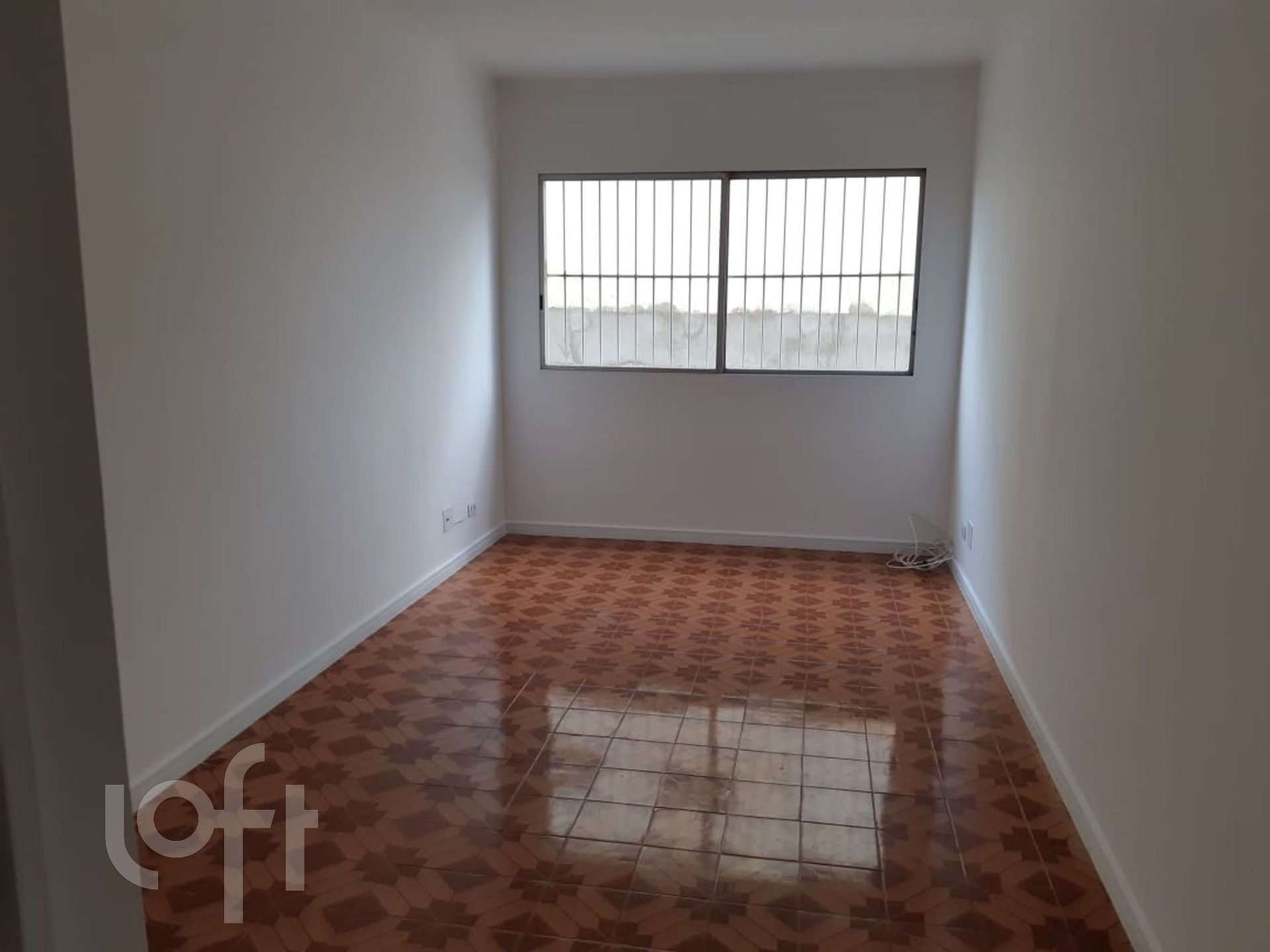 Apartamento à venda com 2 quartos, 74m² - Foto 1