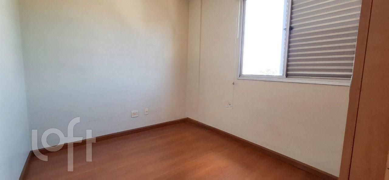 Apartamento à venda com 3 quartos, 90m² - Foto 9