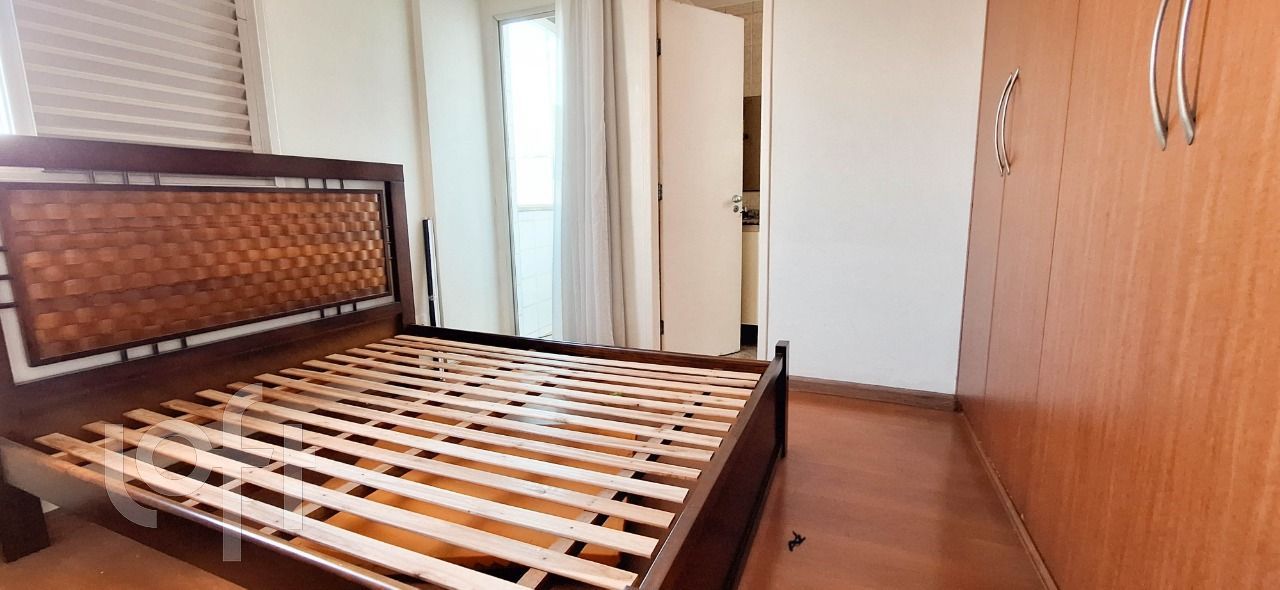 Apartamento à venda com 3 quartos, 90m² - Foto 13