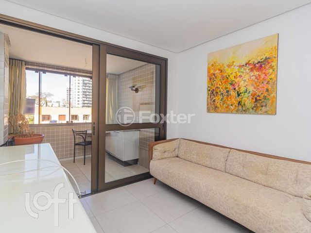 Apartamento com 69m², 2 dormitórios, 1 suíte, 1 vaga, Jardim Botânico em Porto Alegre