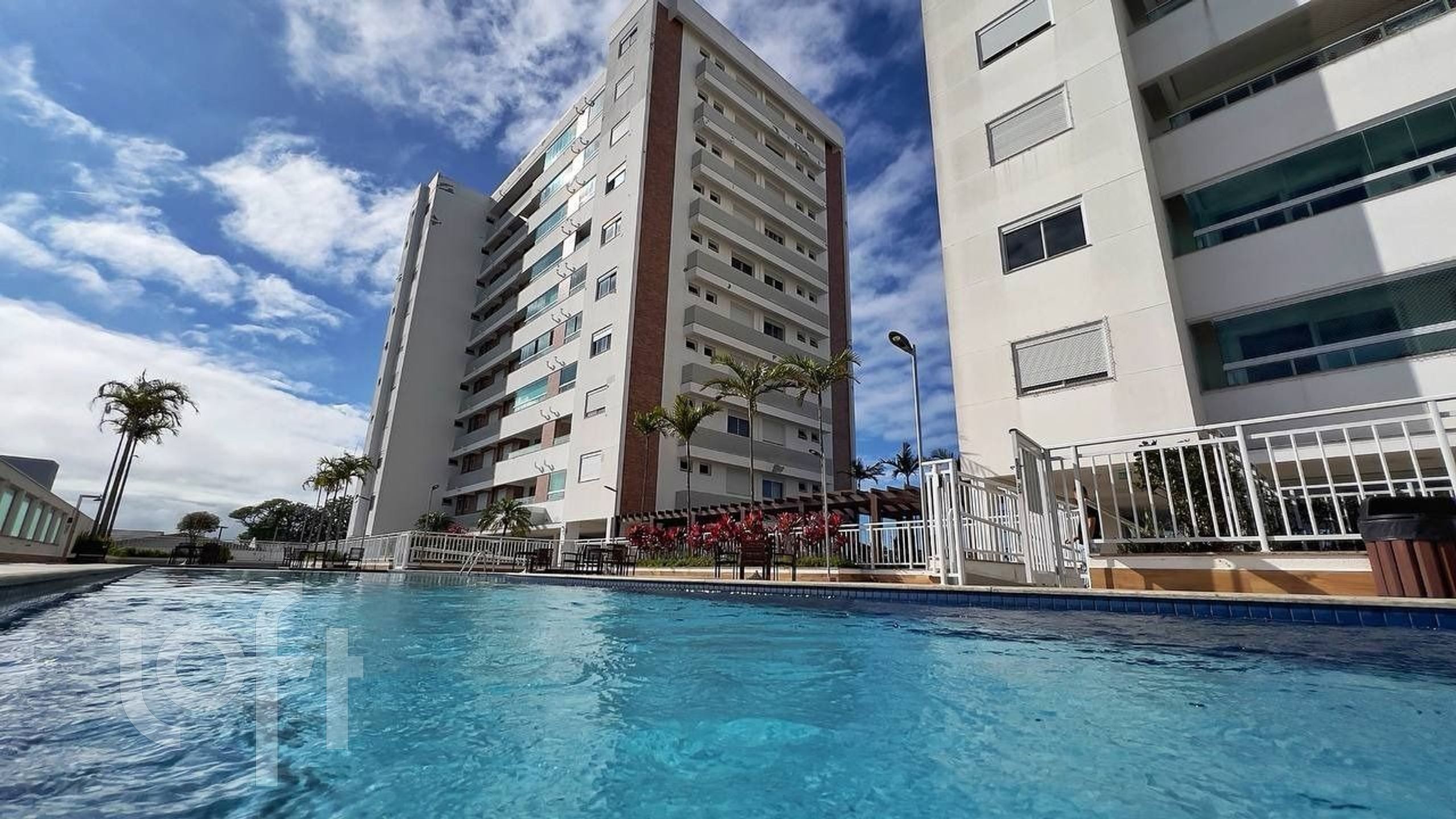 Apartamento à venda em Jardim Atlântico com 75 m², 2 quartos, 1 suíte, 2 vagas