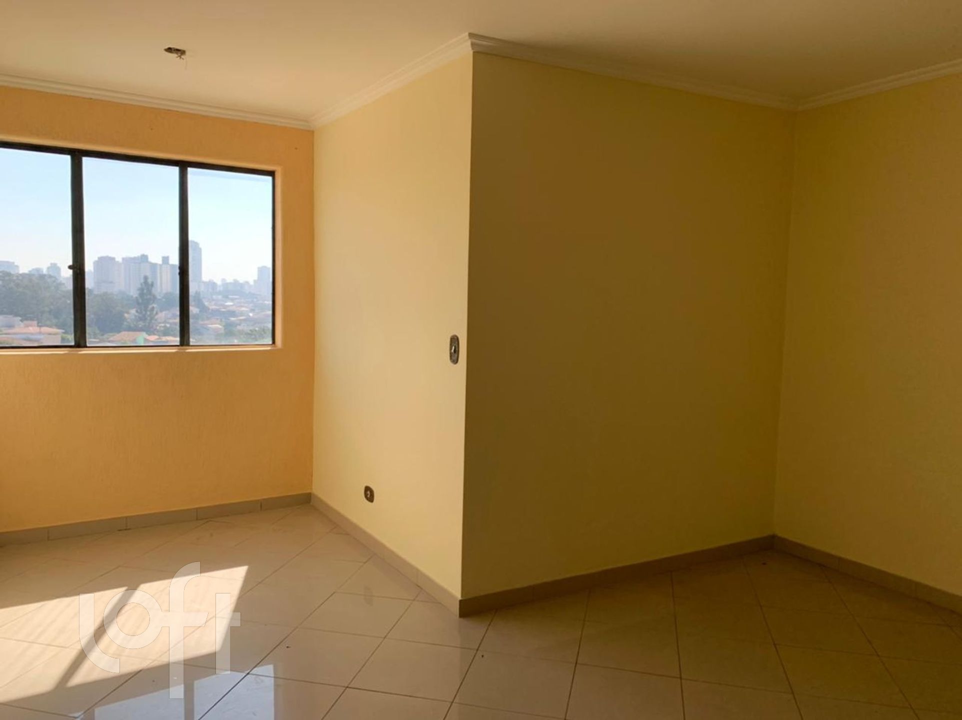 Apartamento à venda com 2 quartos, 72m² - Foto 3